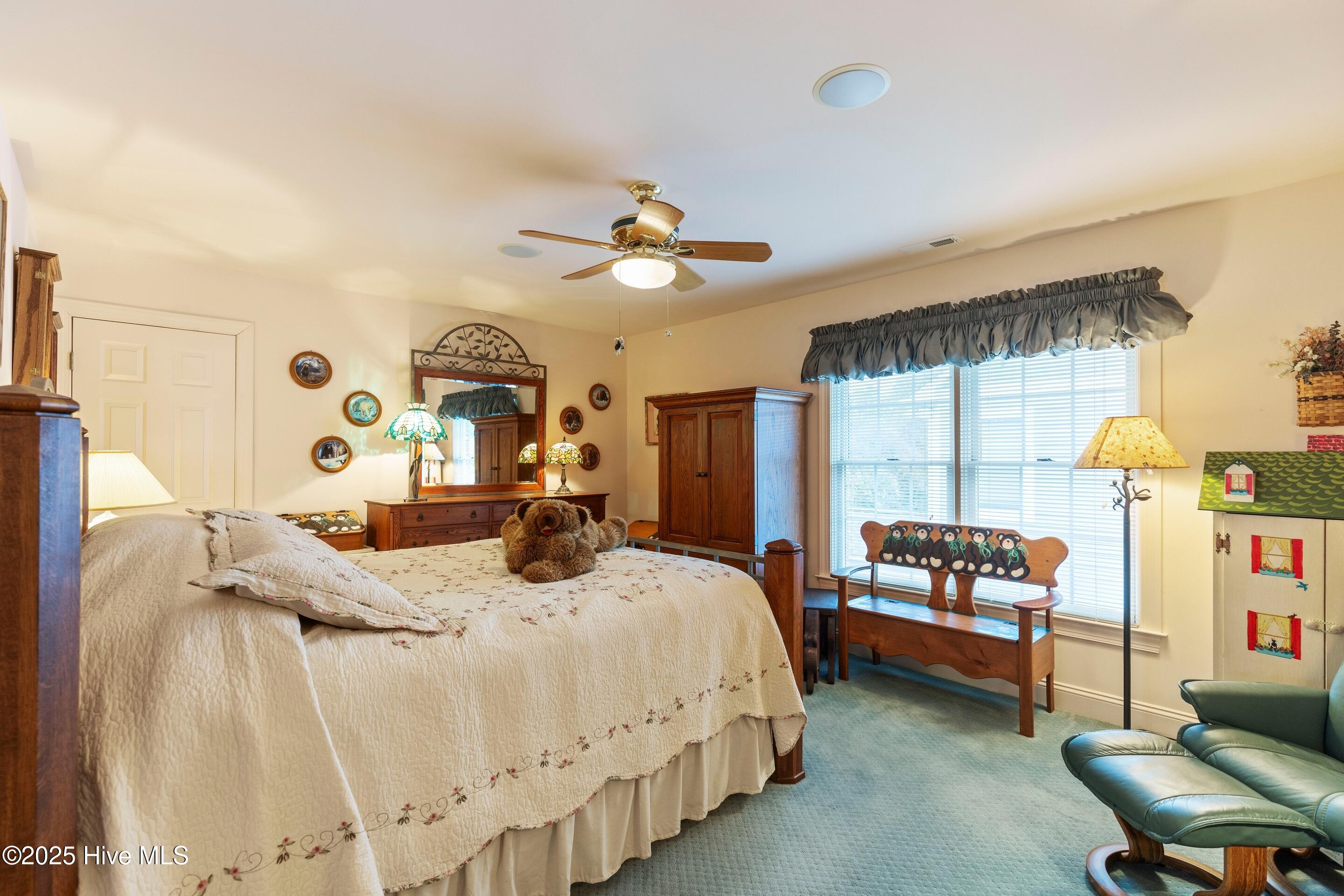 100545020 | Photo 20