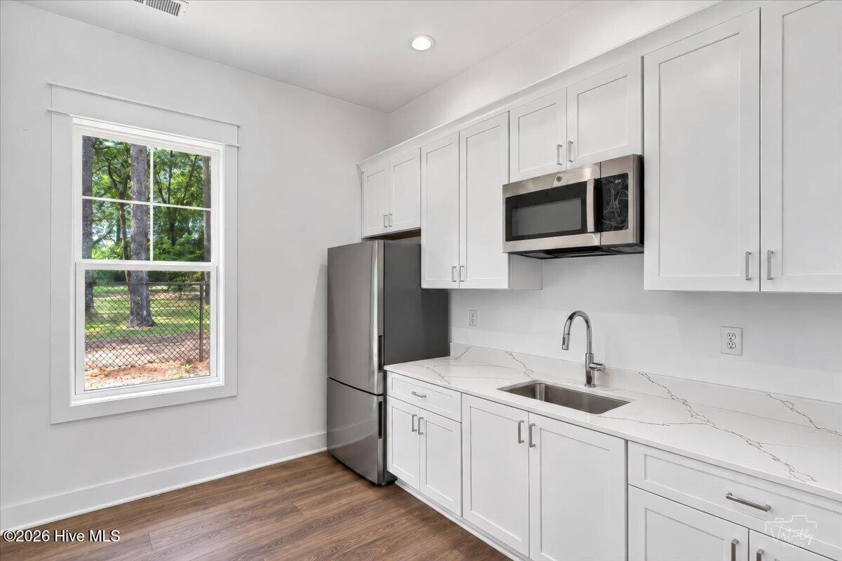 2-111 Closter Avenue_LDTphotodesign