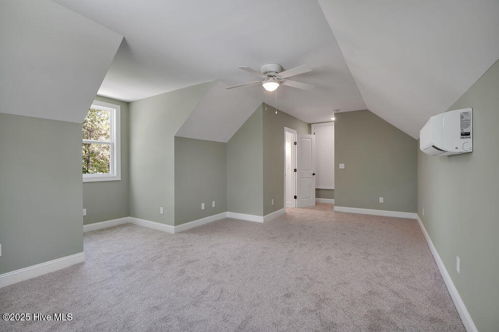 100529552 | Photo 26