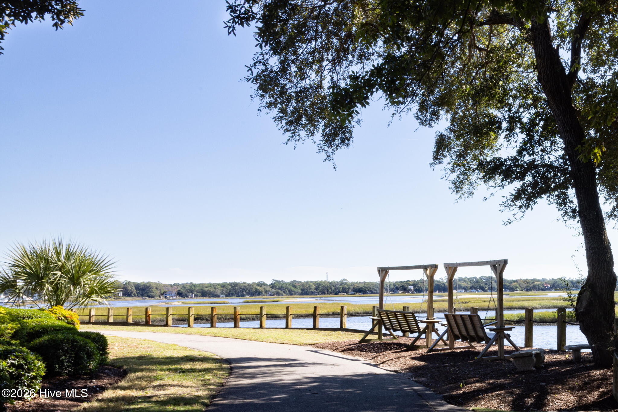 100547125 | Photo 49