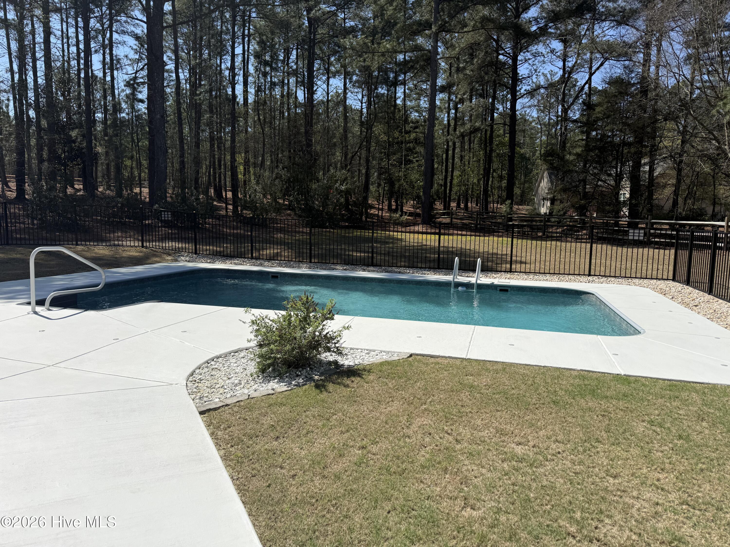 102 Roxburgh Court