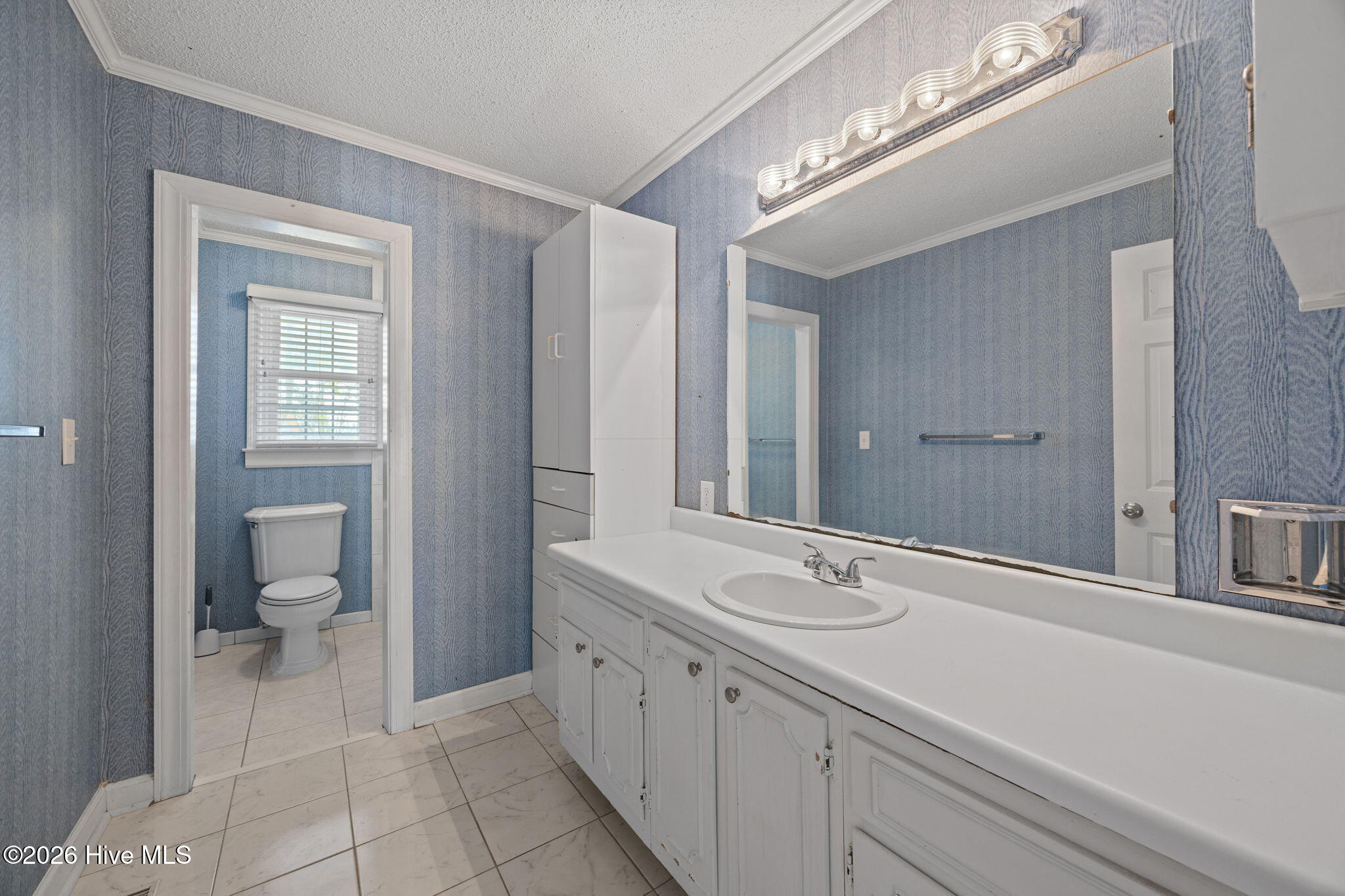 2882 Ivy Road, Greenville, NC, 27858