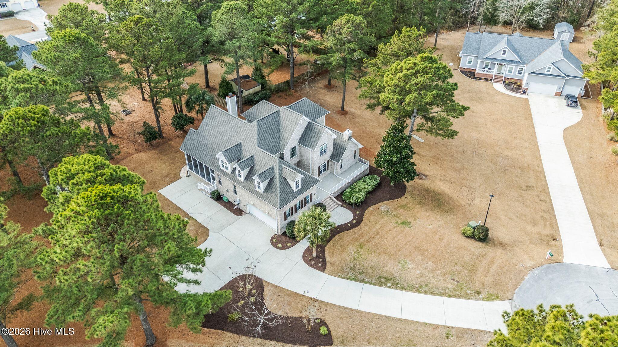 100553307 | Photo 98