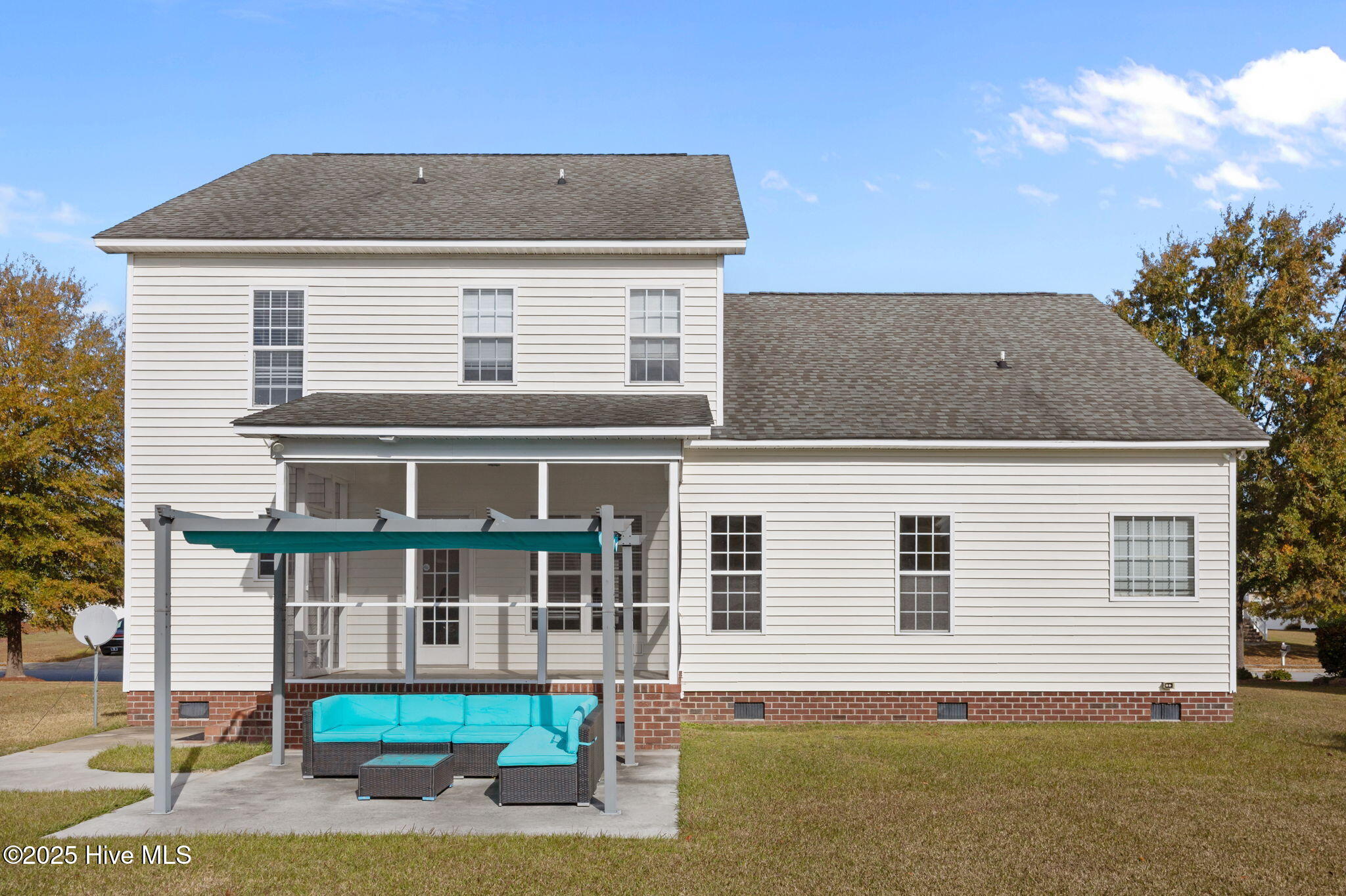 Homes for sale in Greenville, NC | 1129 Bryson Dr, Greenville, NC 27834 | MLS# 100540786