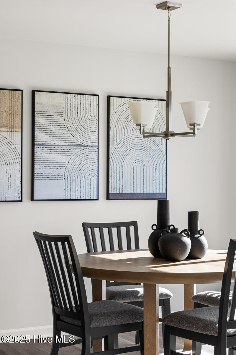 100525101 | Photo 17