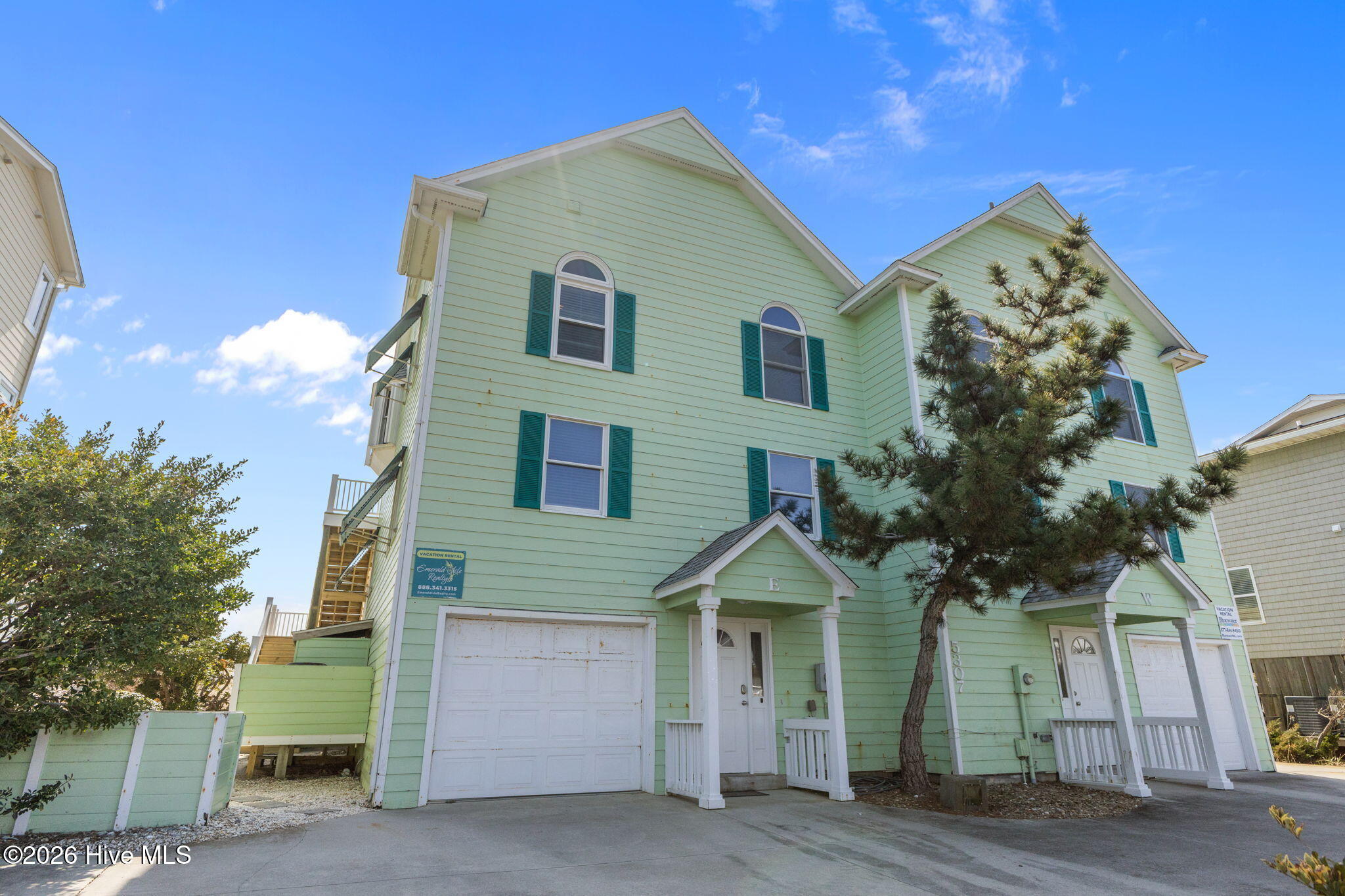 100558728 | Photo 29