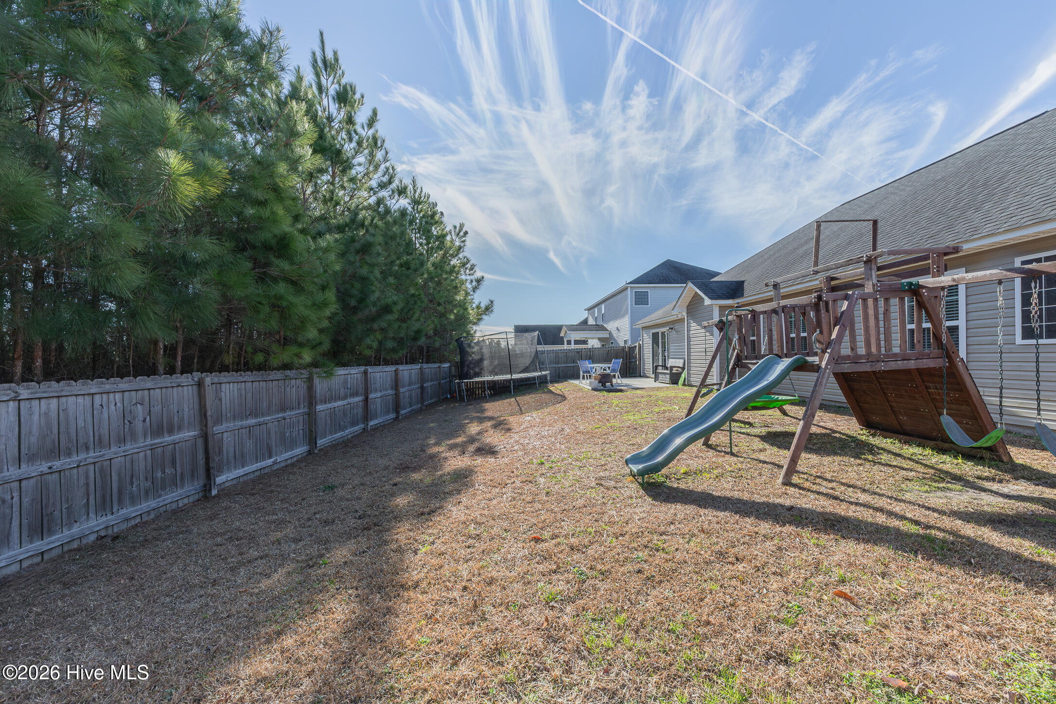 100558086 | Photo 38