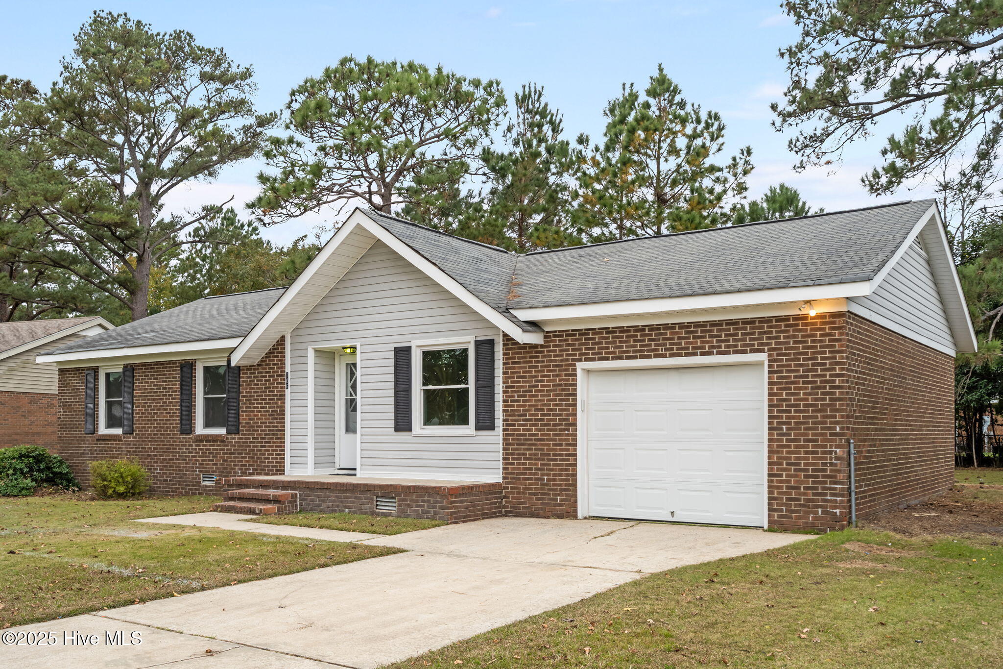 100540509 | Photo 33