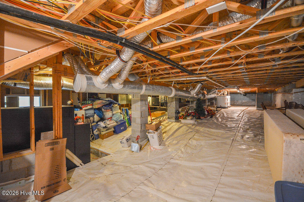 Climate Controlled Crawl Space on Lower Level