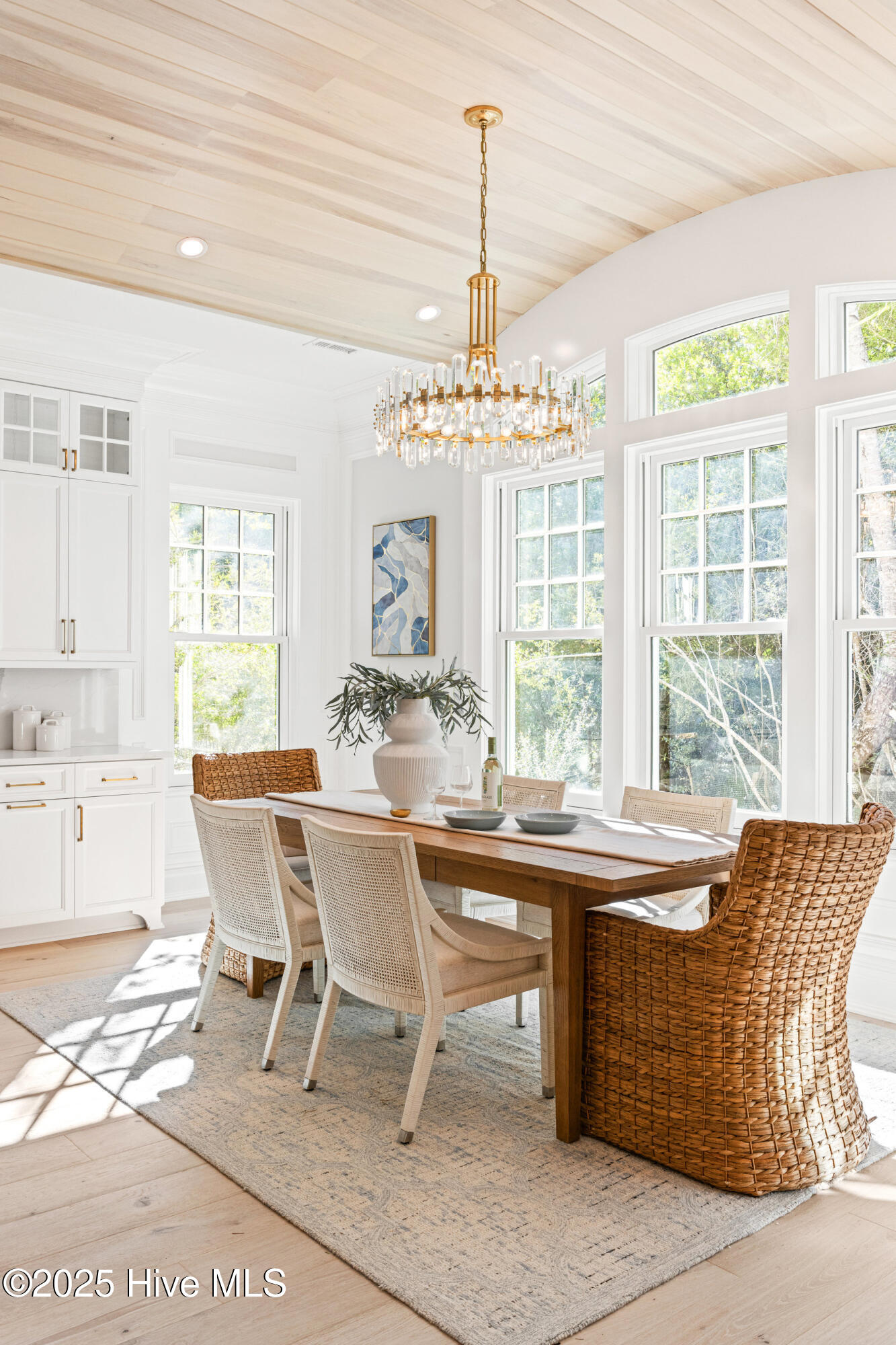 100401243 | Photo 22