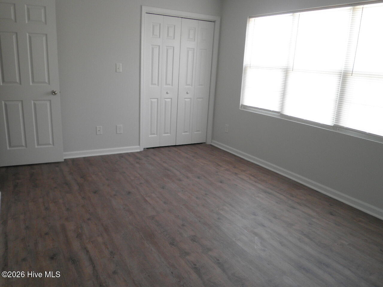 100557446 | Photo 11