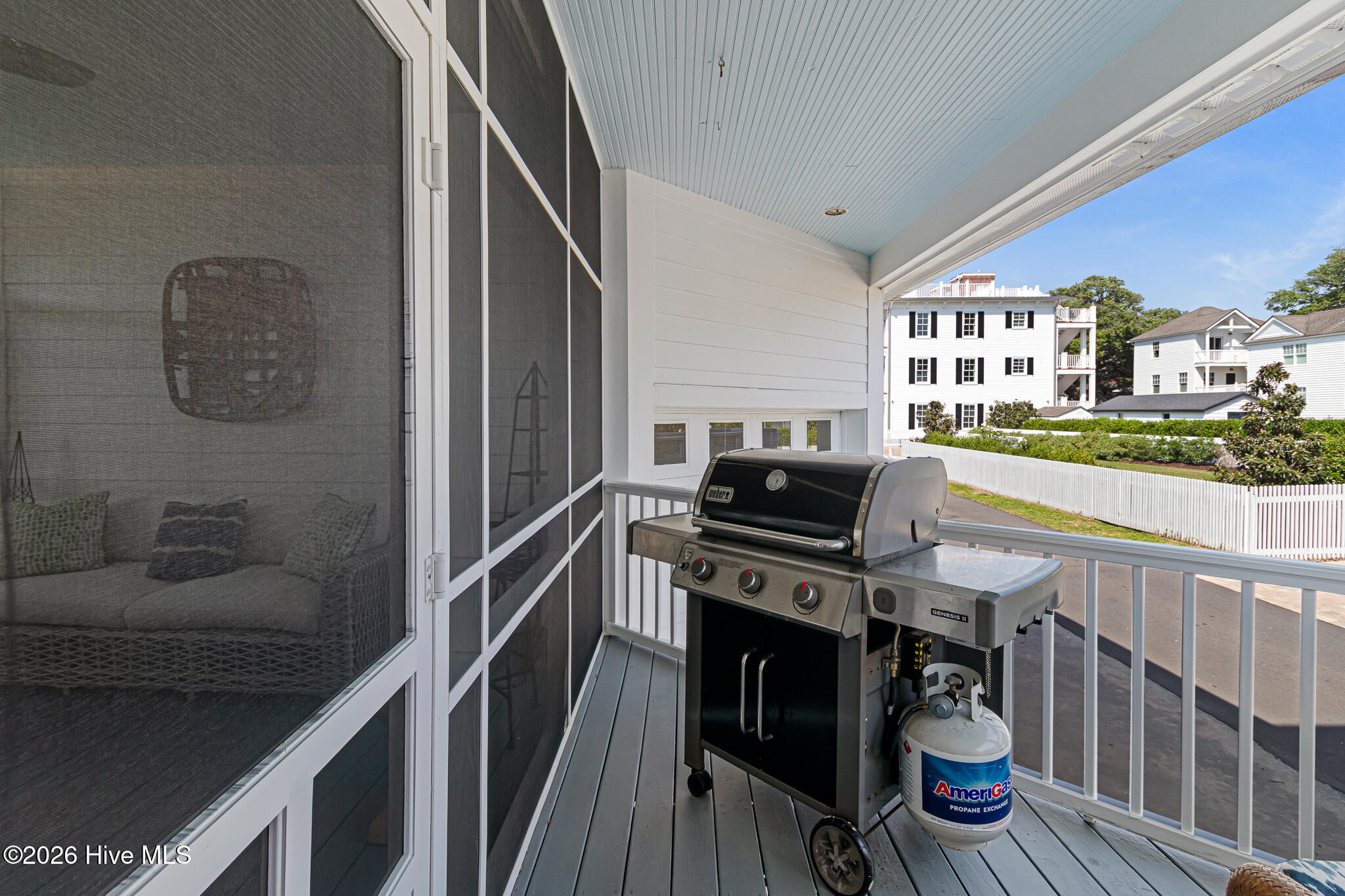 102 & 113 Front Street,Beaufort