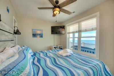 100547319 | Photo 41