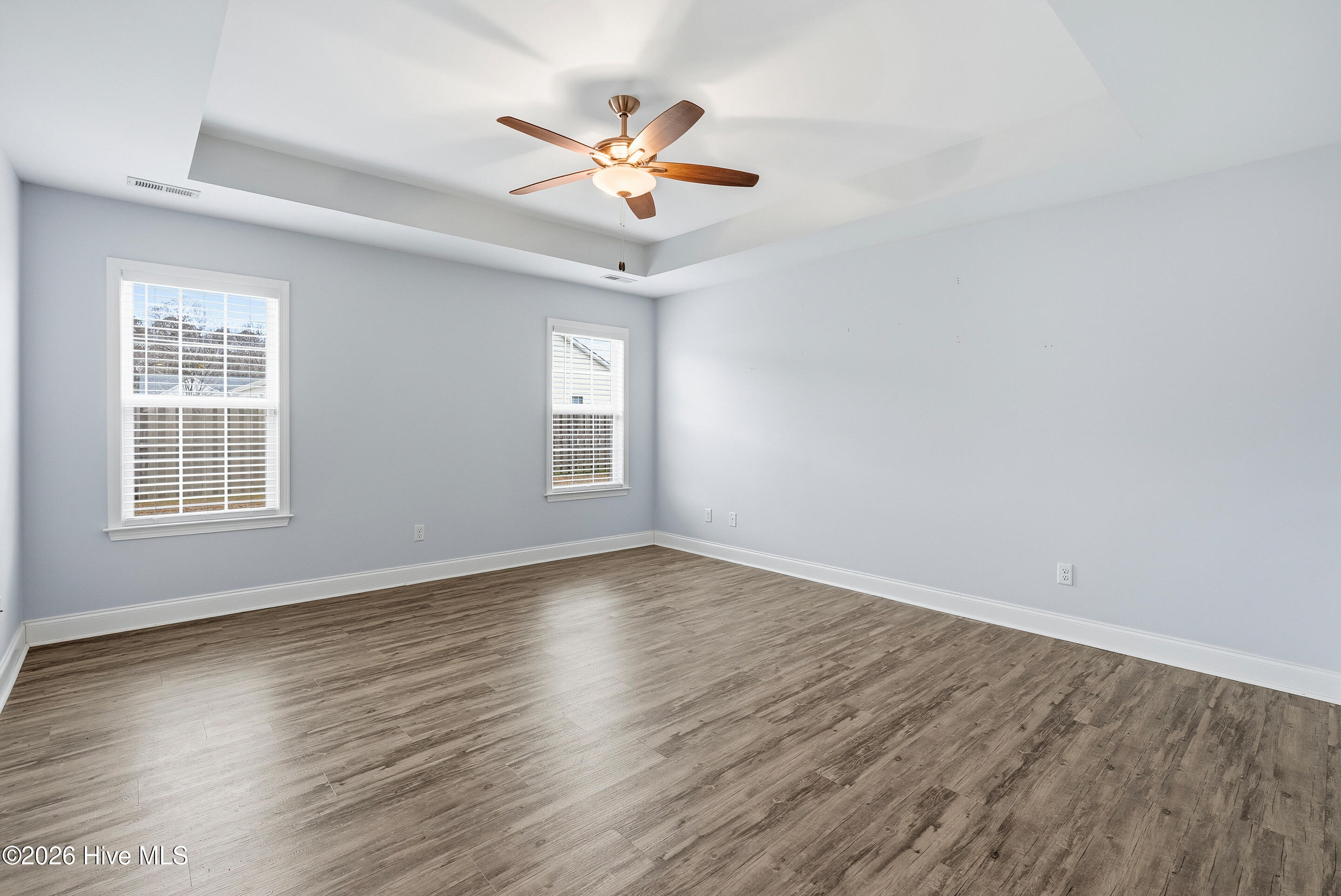 100557566 | Photo 22