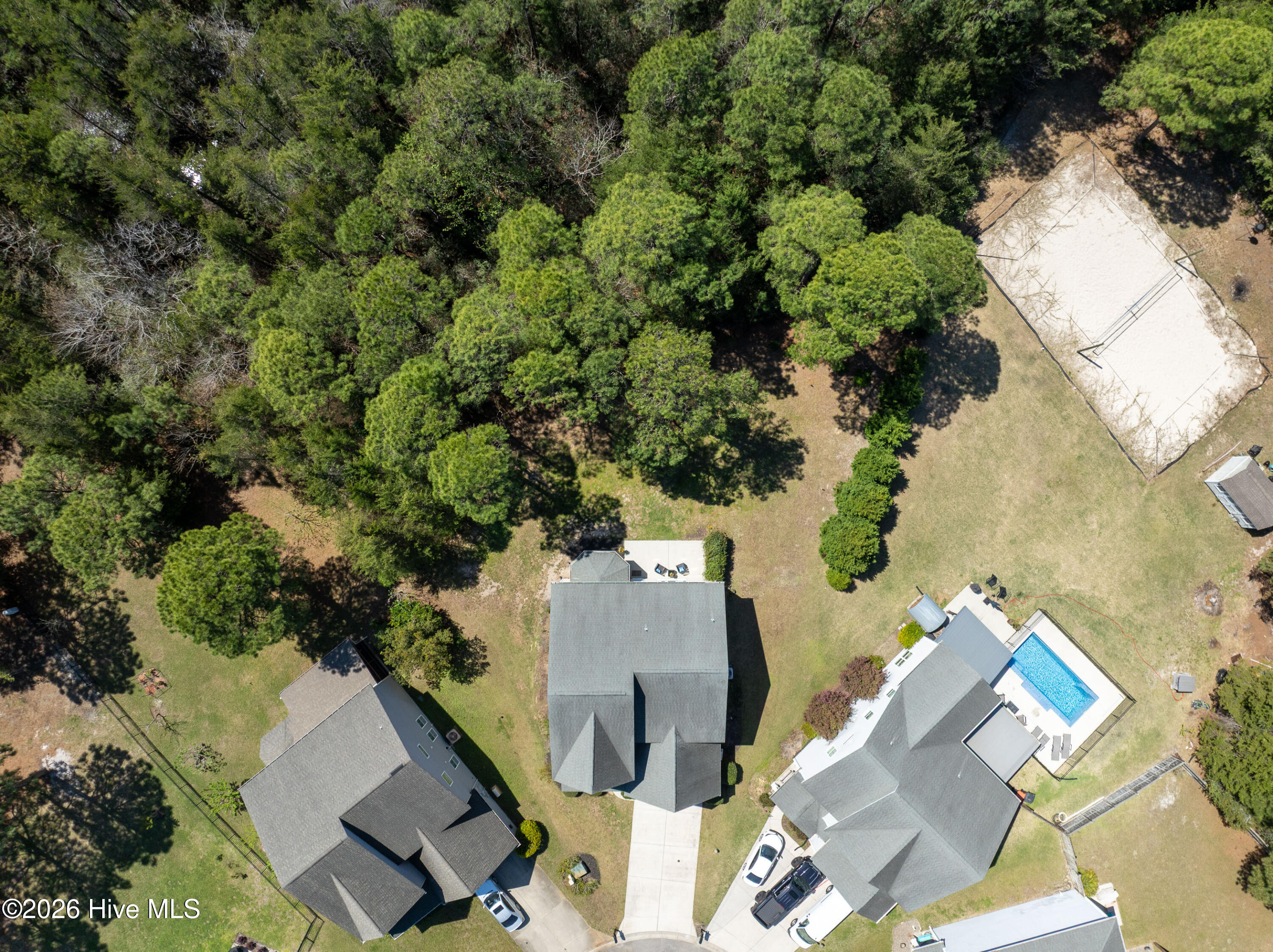 100563576 | Photo 54