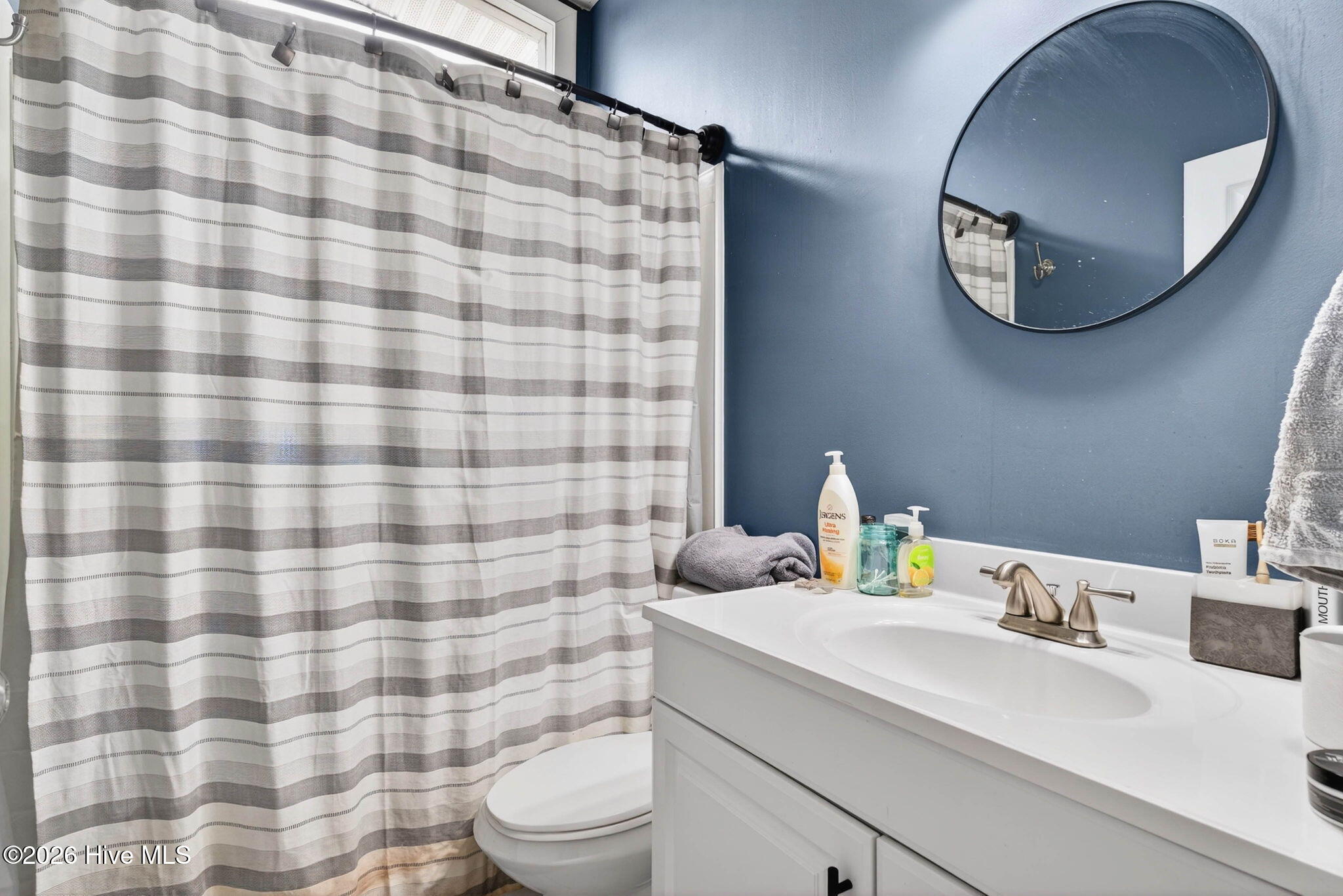 100565491 | Photo 20