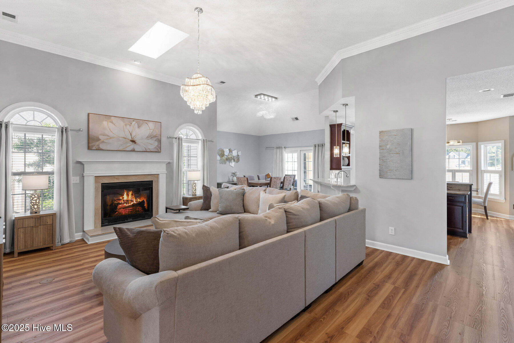 100547919 | Photo 12