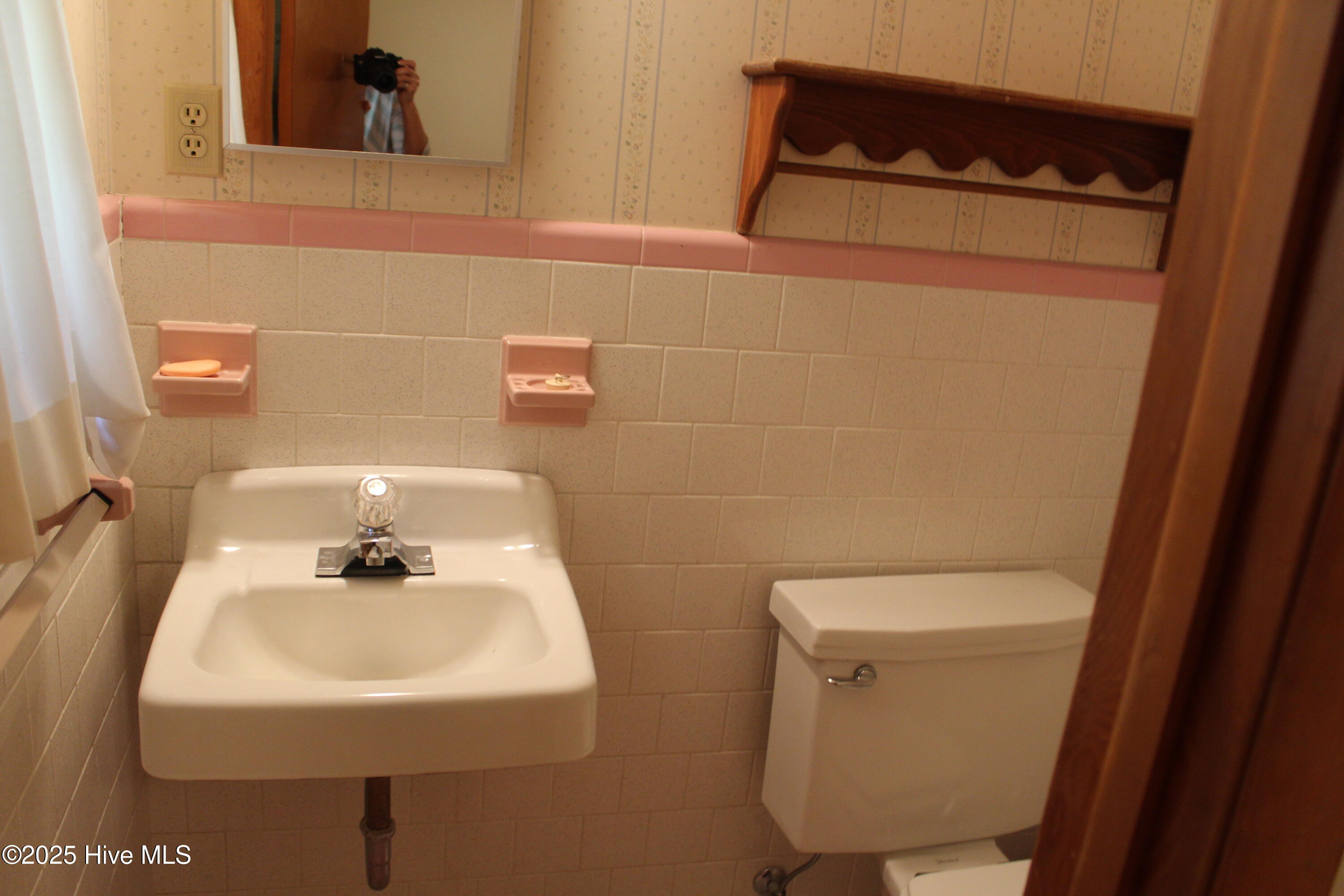 209 Oak Street, Wallace, NC 28466 – photo 7: IMG_0008