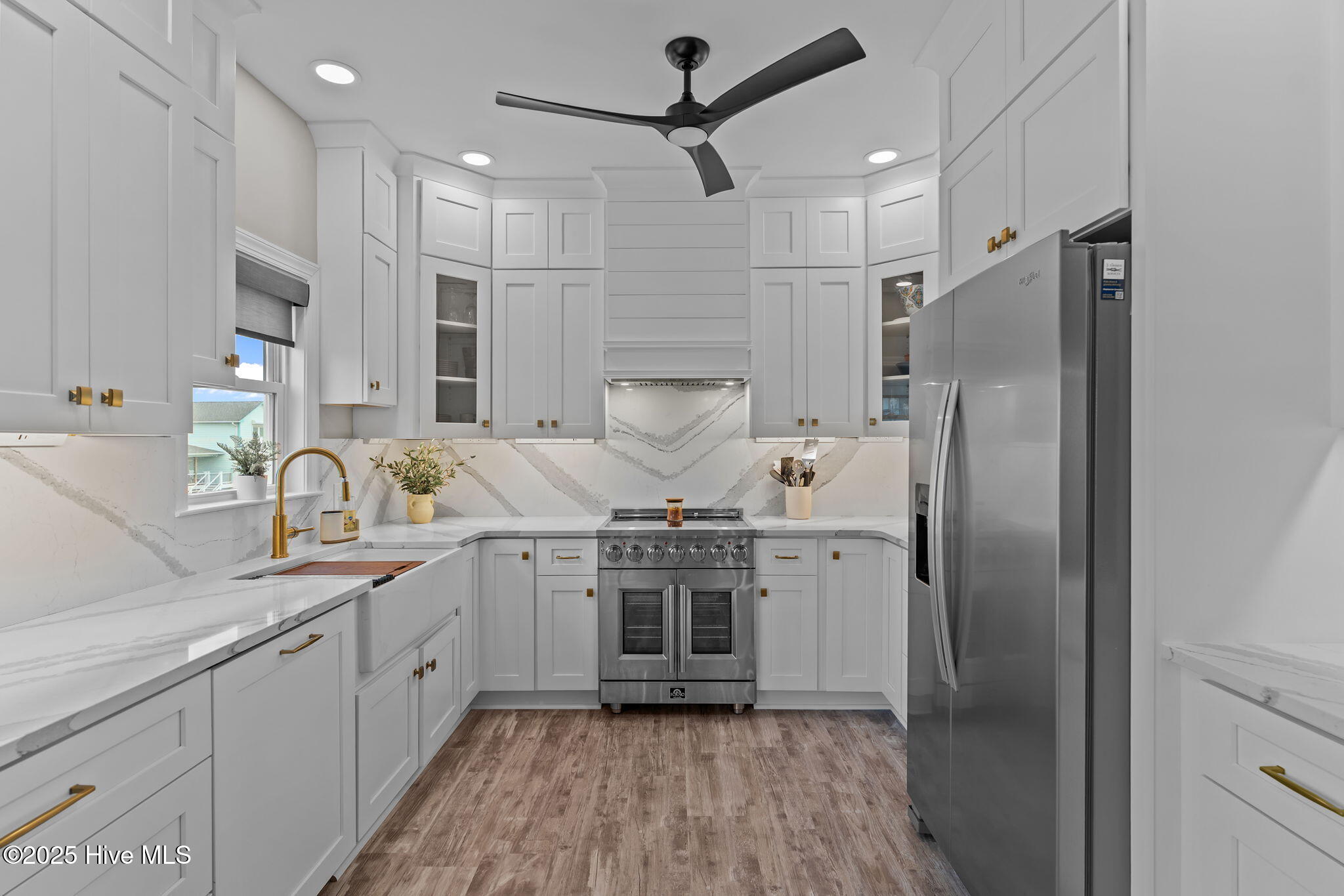 100544258 | Photo 14