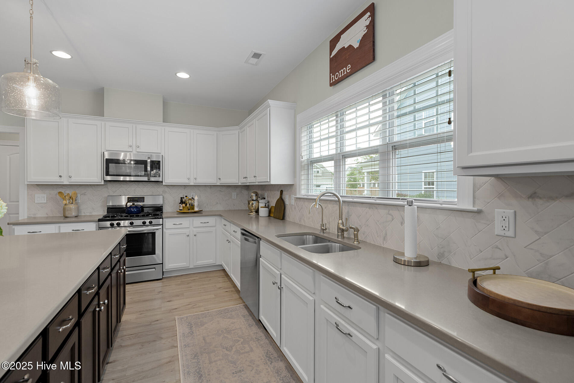 5744 Brown Pelican Lane, Wilmington, NC 28409 – photo 12: BrownPelican5744-5kitShaneL33A4398-CR2