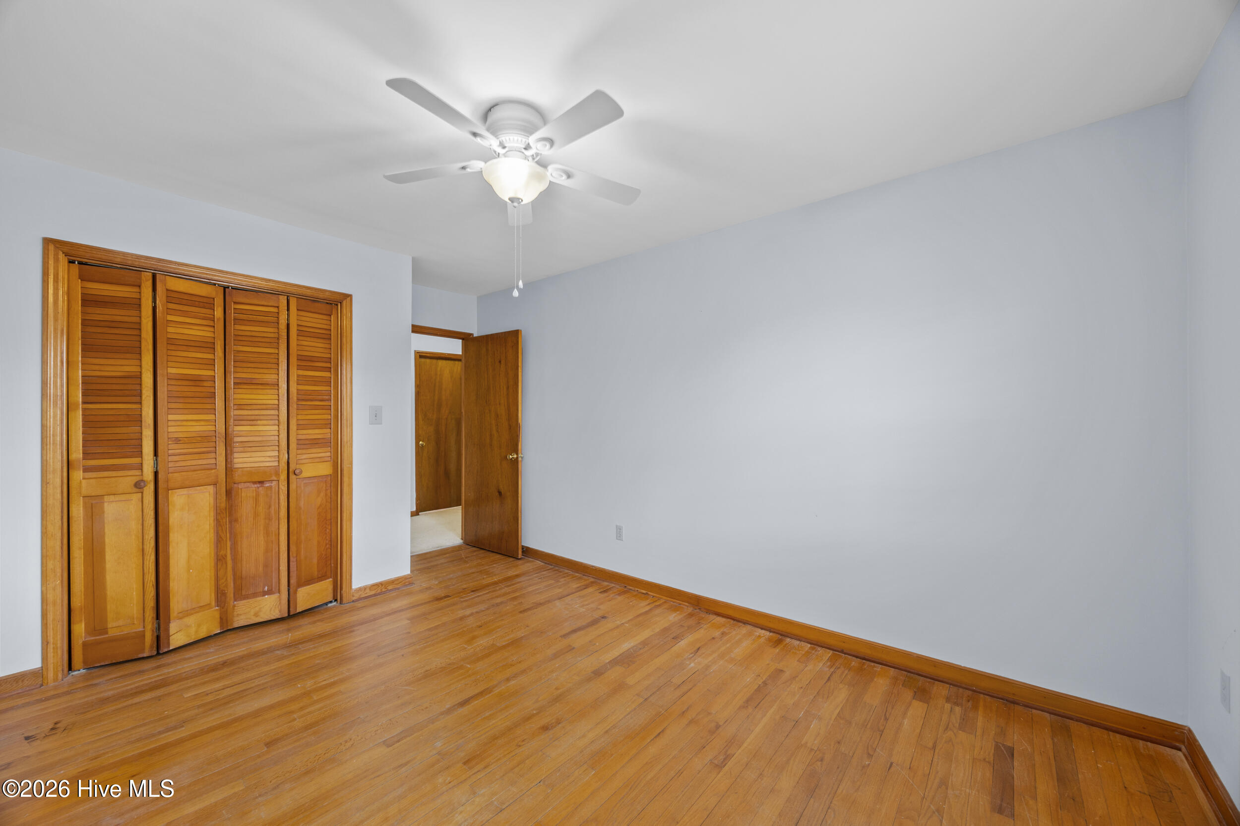 100564619 | Photo 24