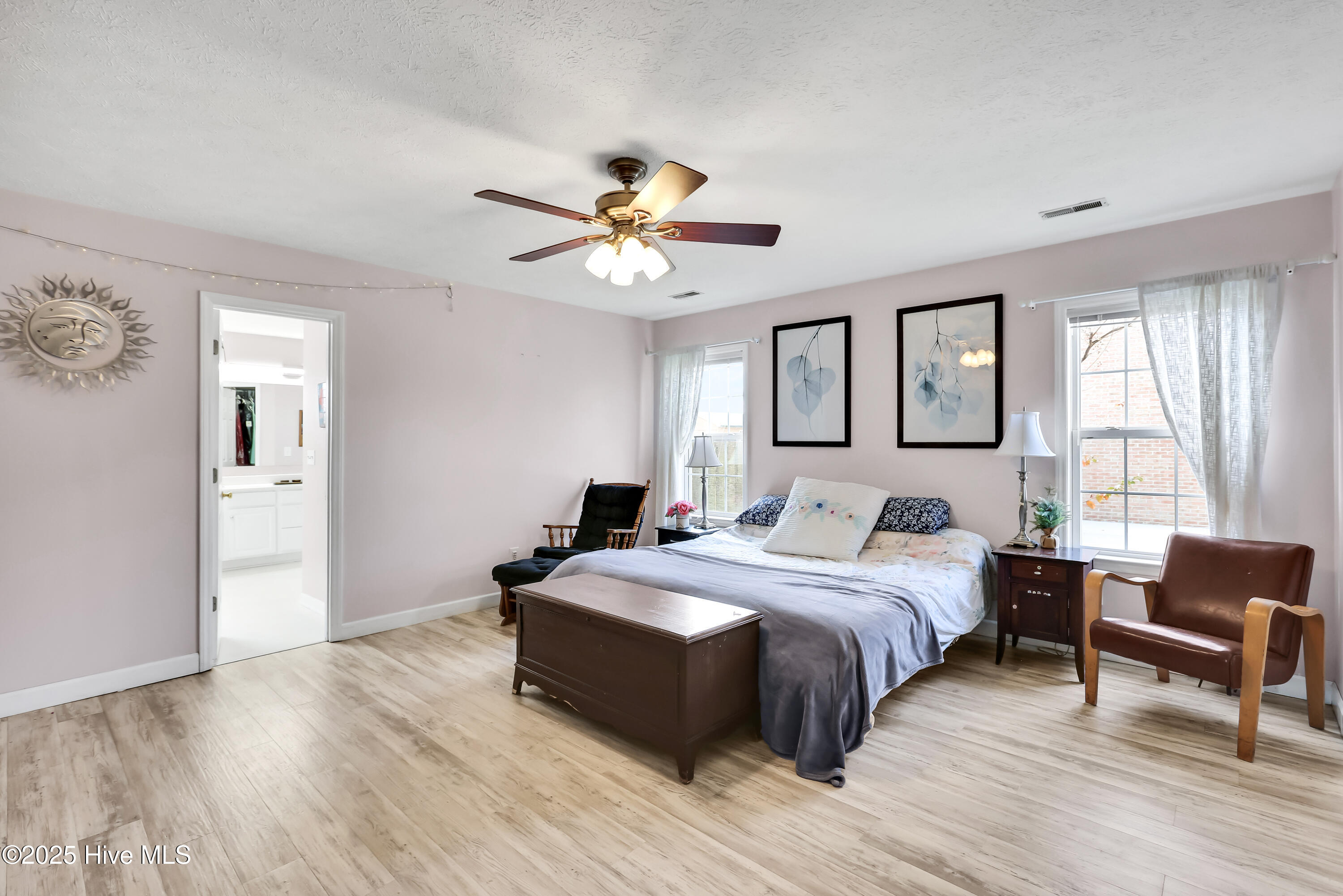 100544452 | Photo 17