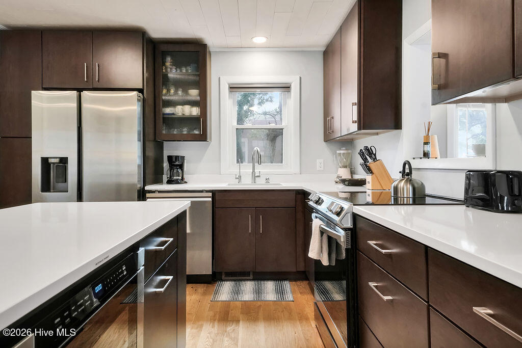 100559547 | Photo 13