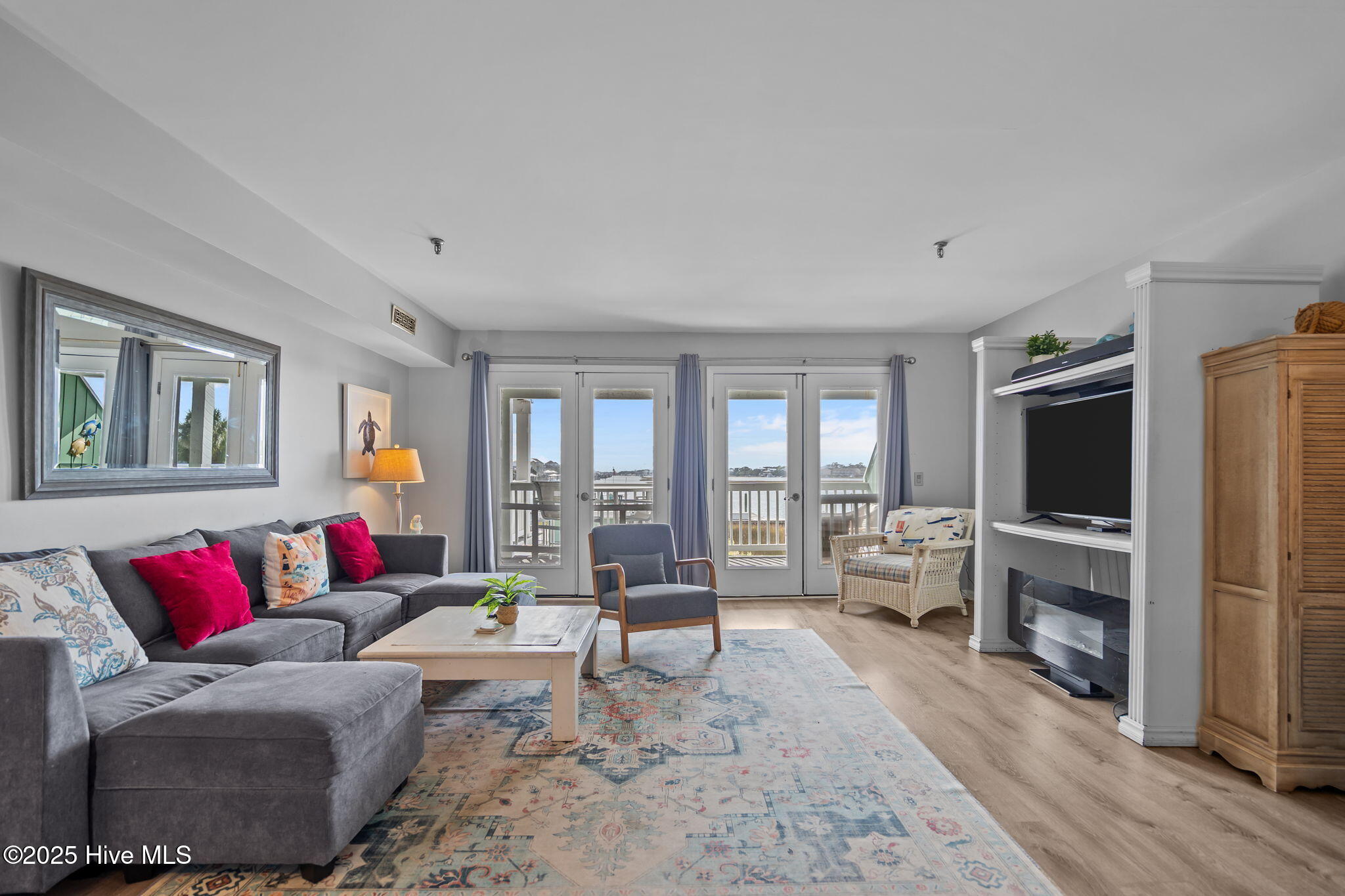 111 Florida Avenue UNIT Apt 3, Carolina Beach, NC, 28428