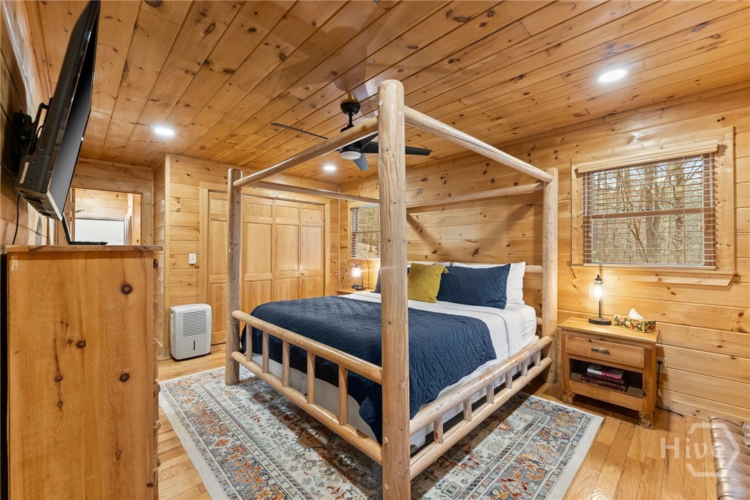 437 Spruce Circle