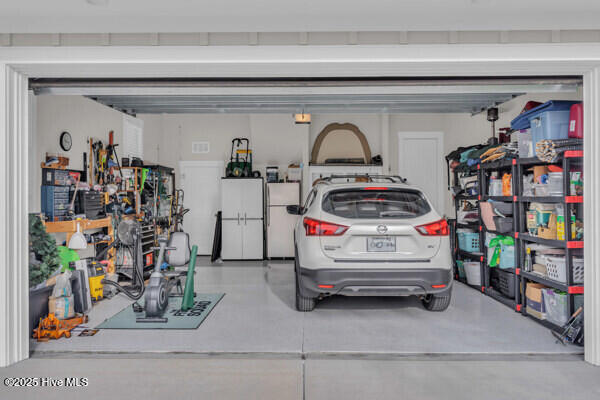 100545282 | Photo 52