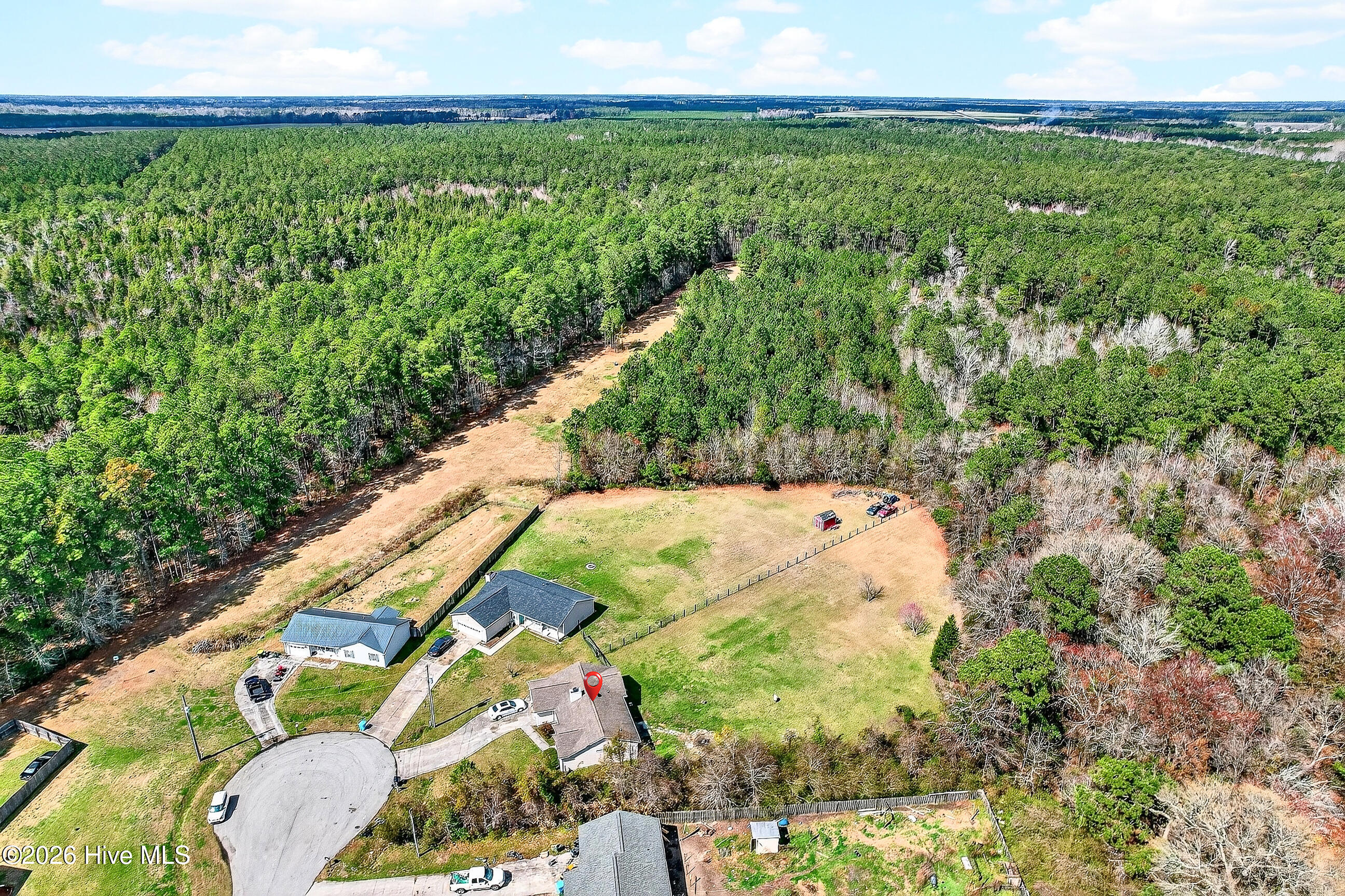 100560260 | Photo 22