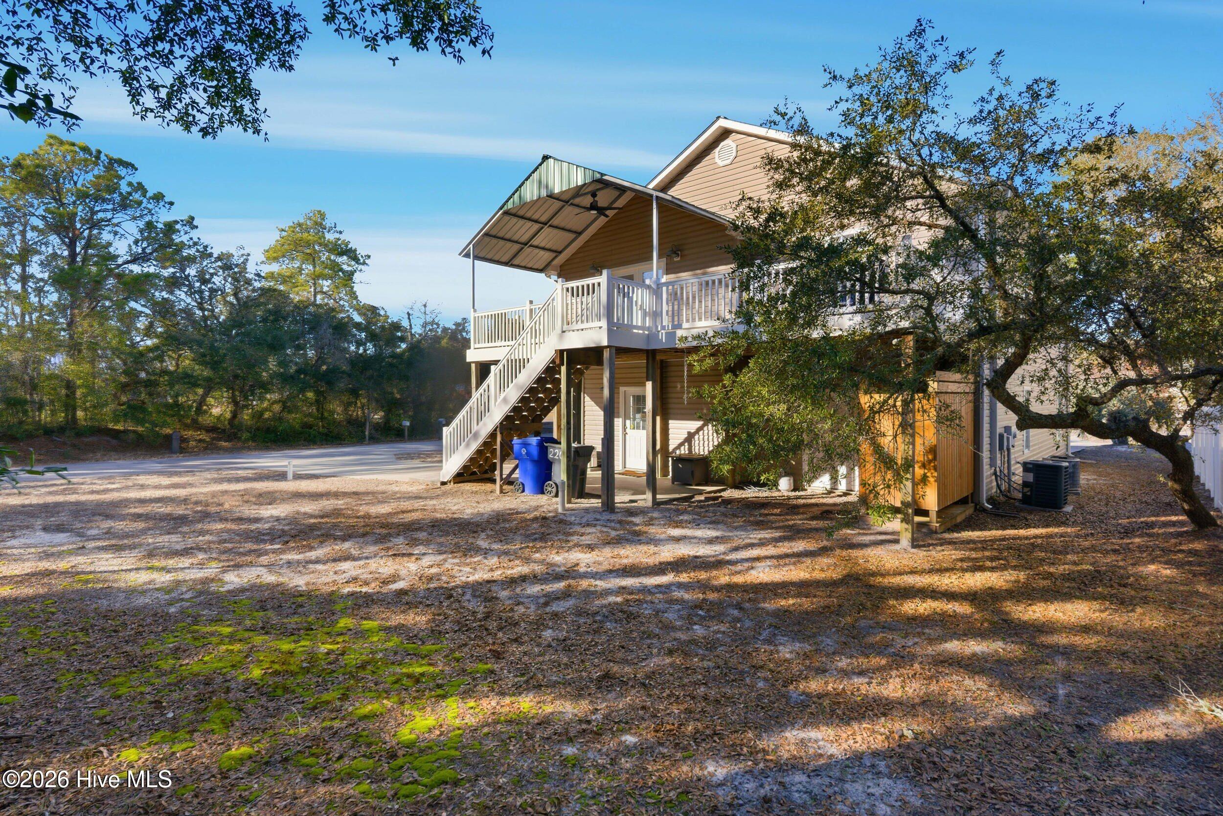 100549898 | Photo 47