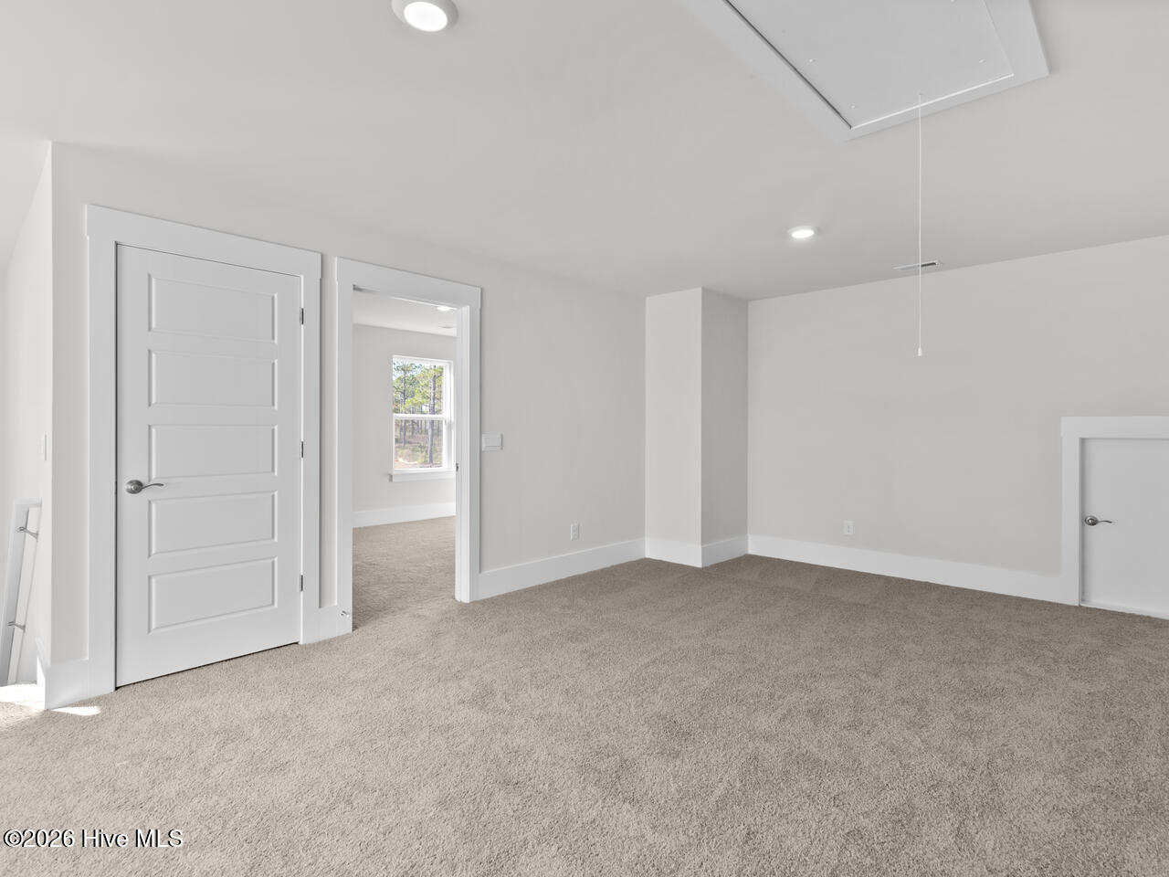 100530535 | Photo 32