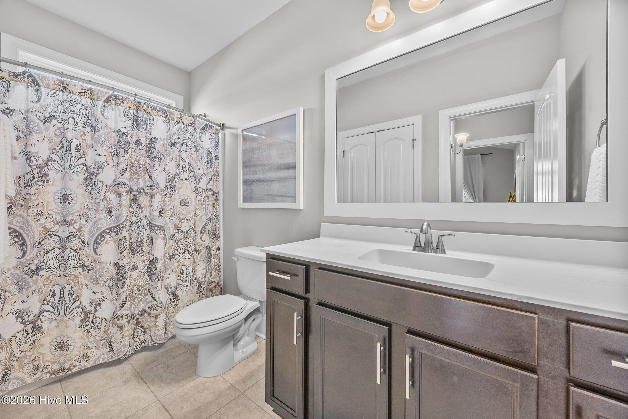 100550953 | Photo 34