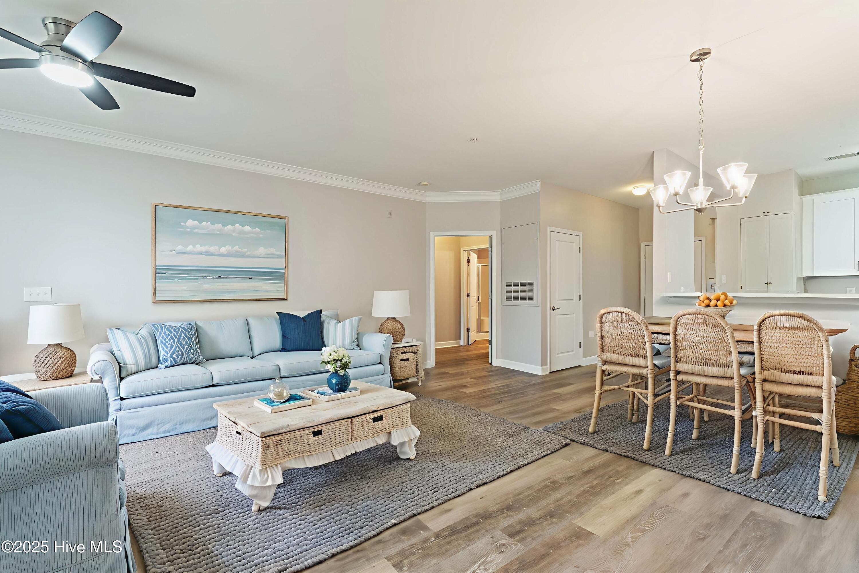 100525400 | Photo 18