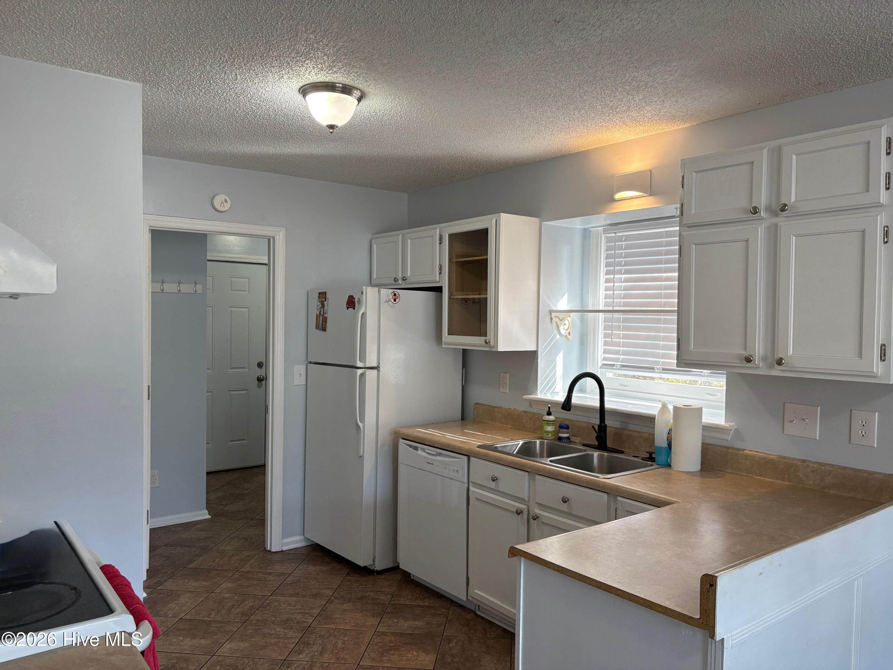 100557287 | Photo 18