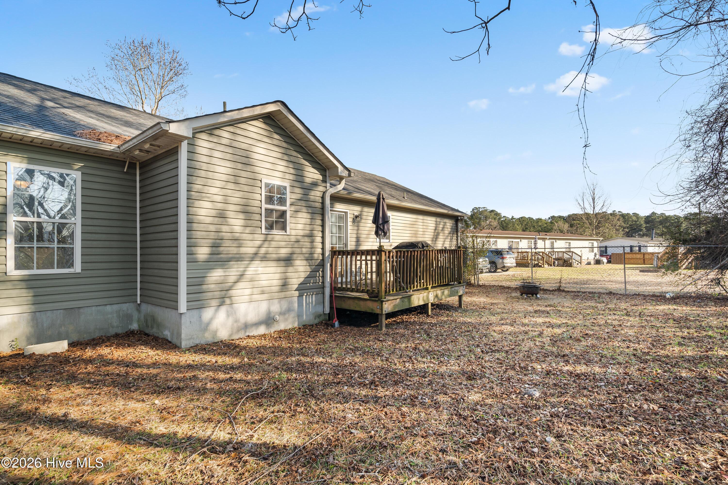 100548732 | Photo 17