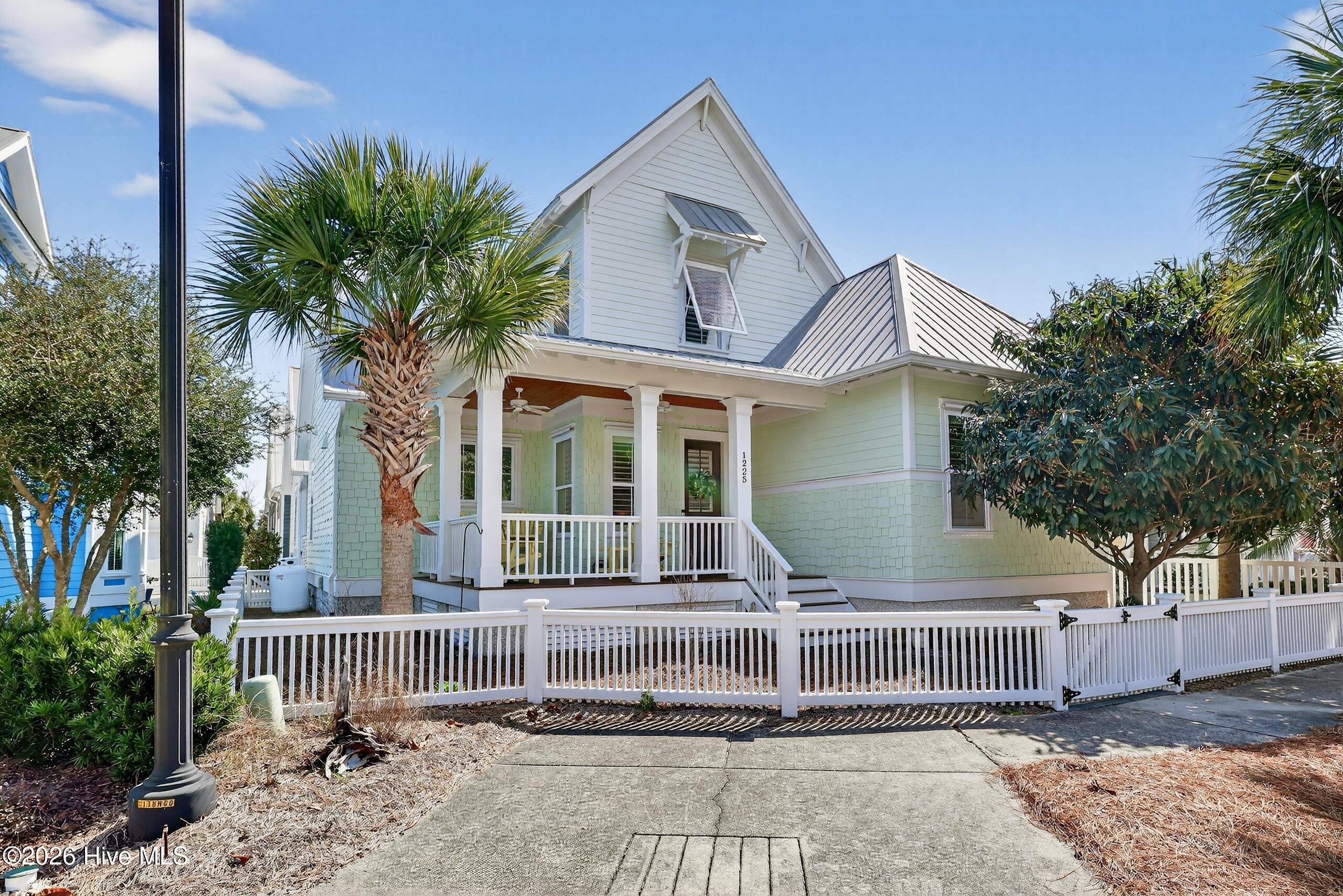 100559035 | Photo 50