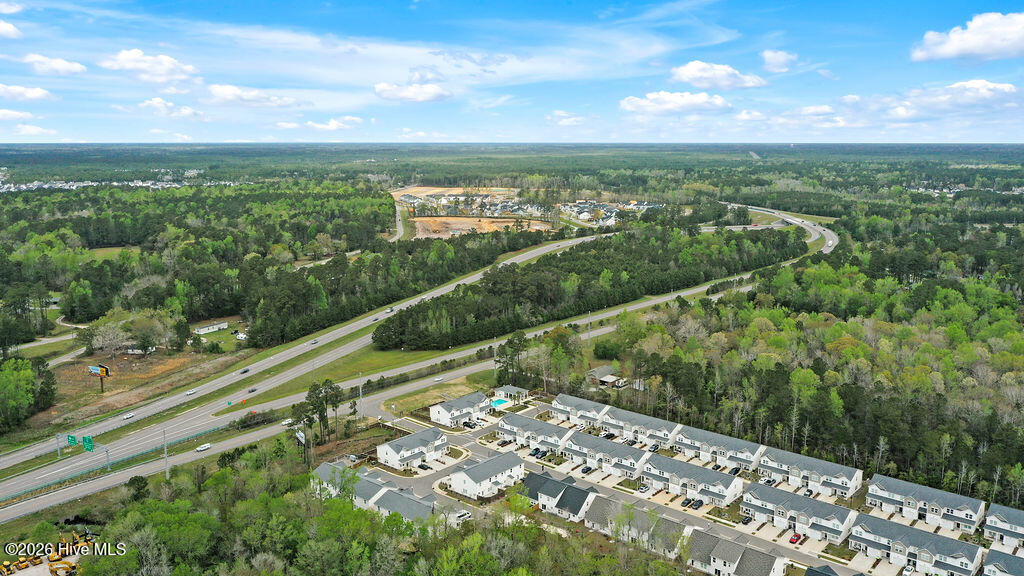 100565667 | Photo 42