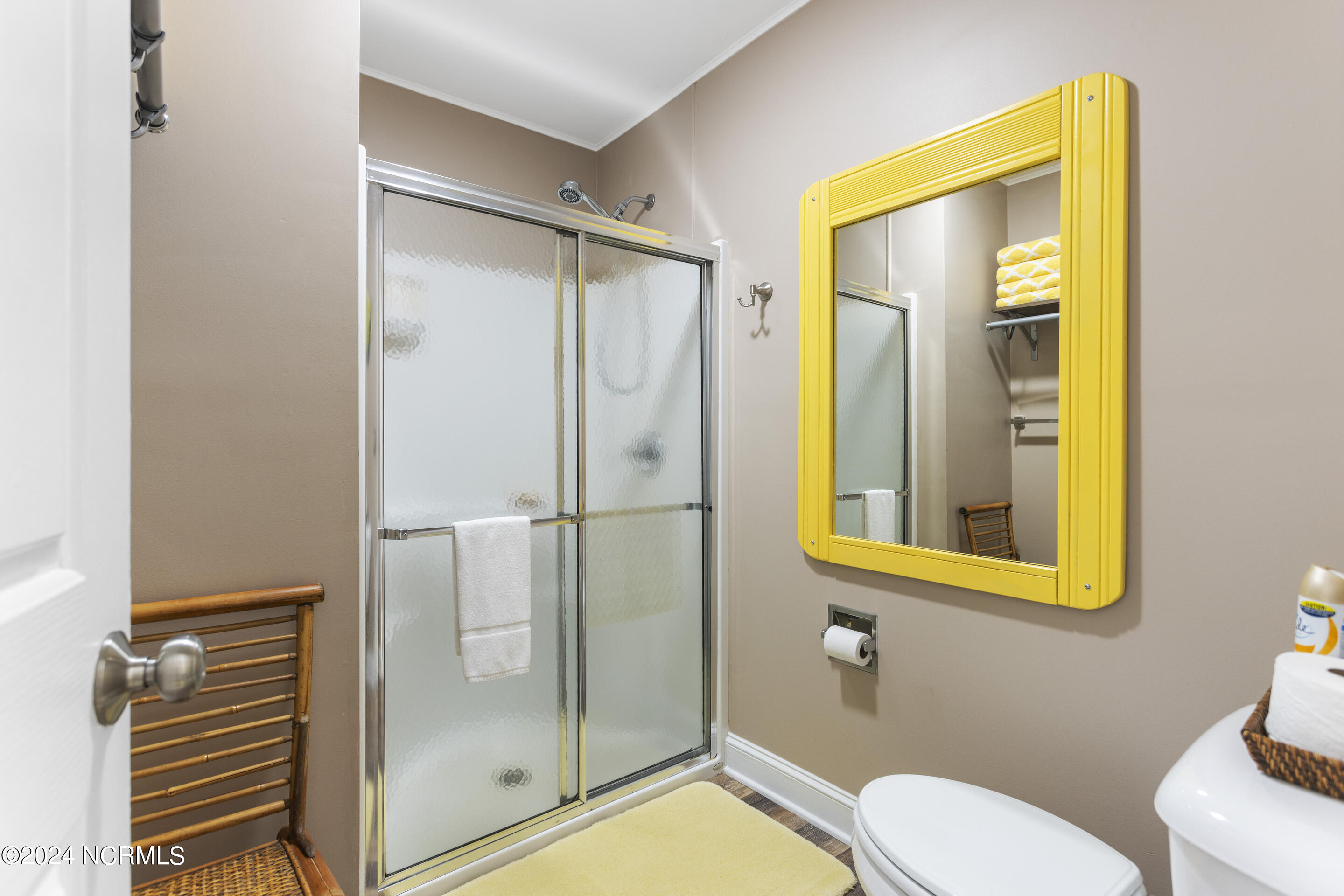 100467588 | Photo 34