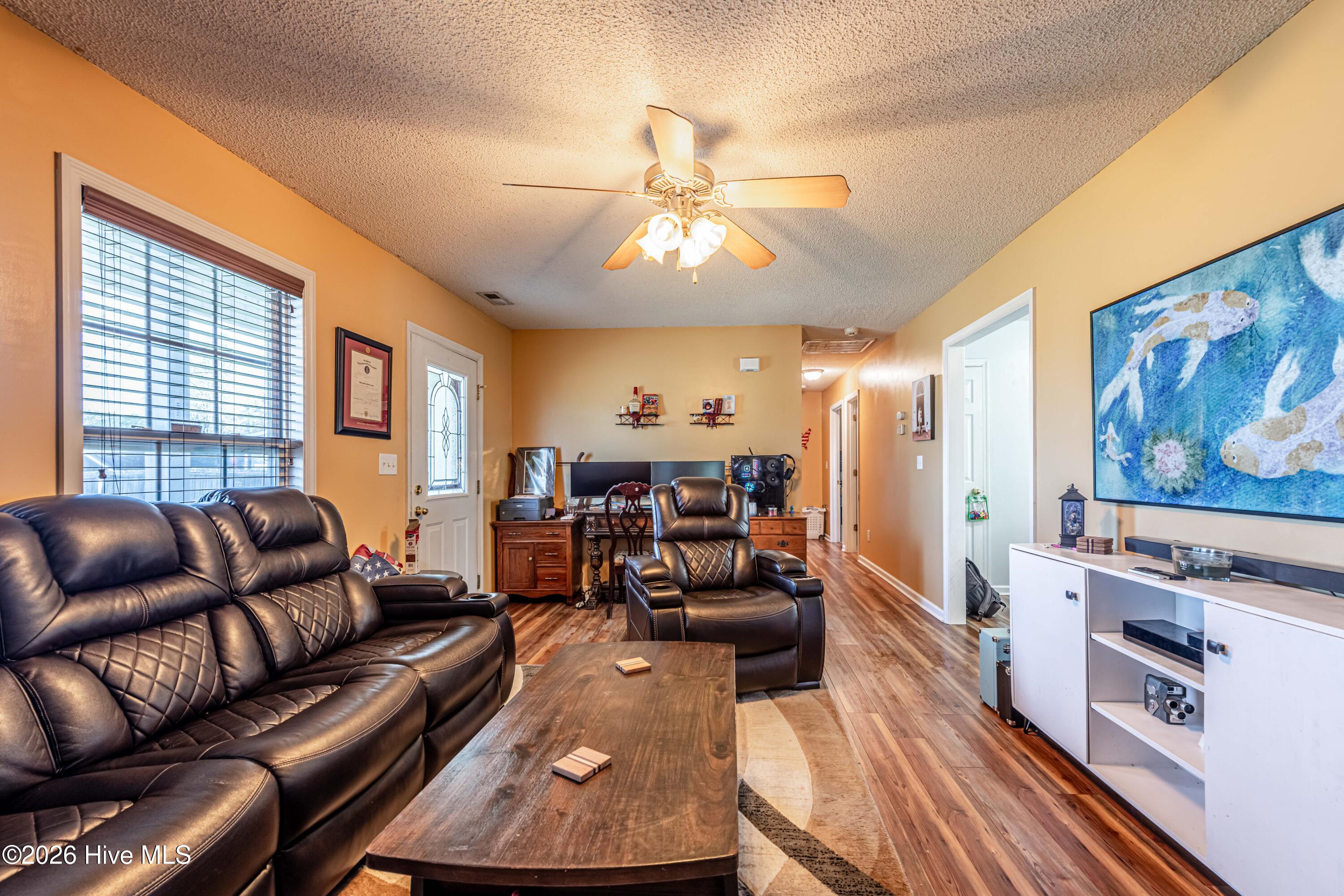 101 Barrington Court,Maple Hill