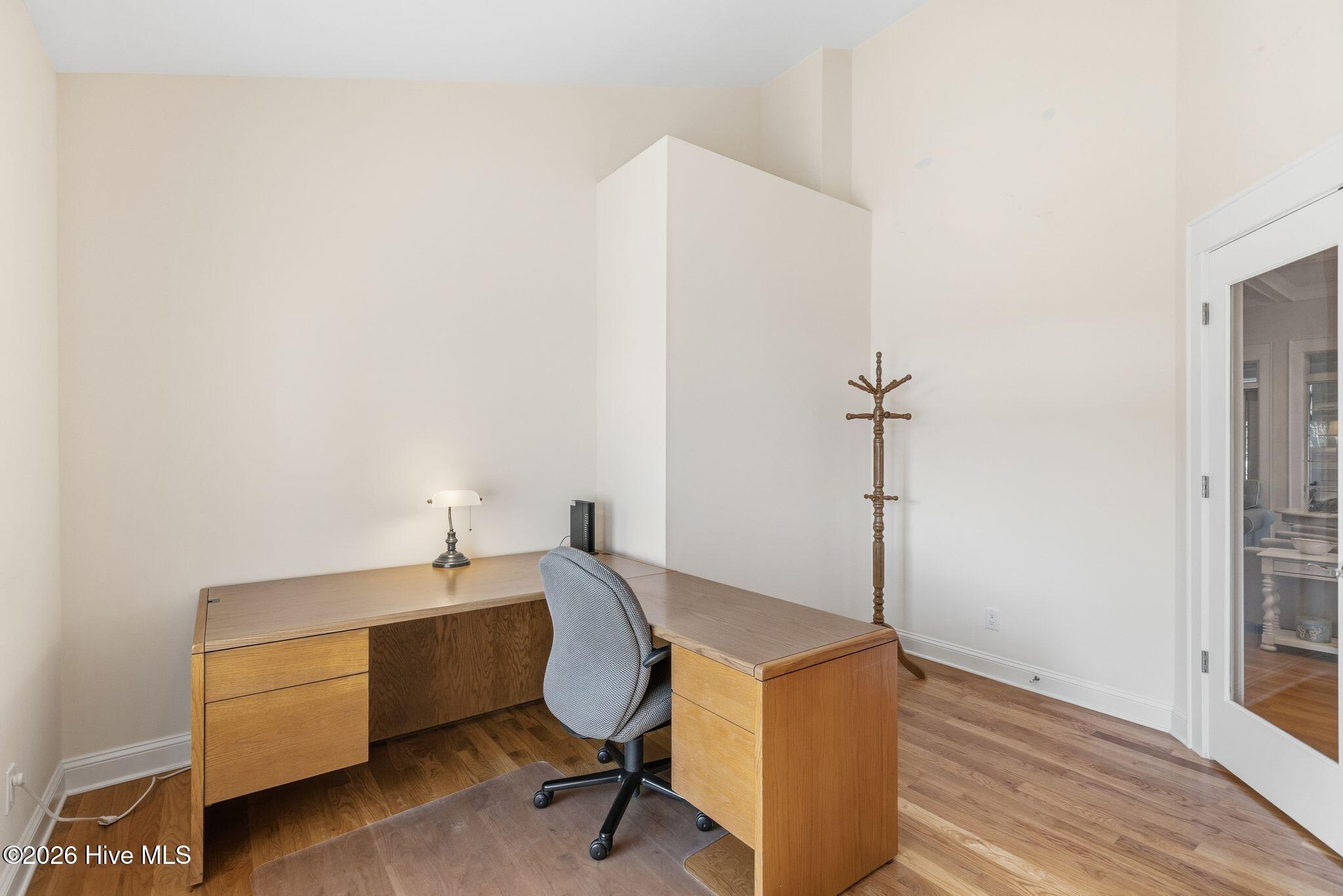 100553774 | Photo 54