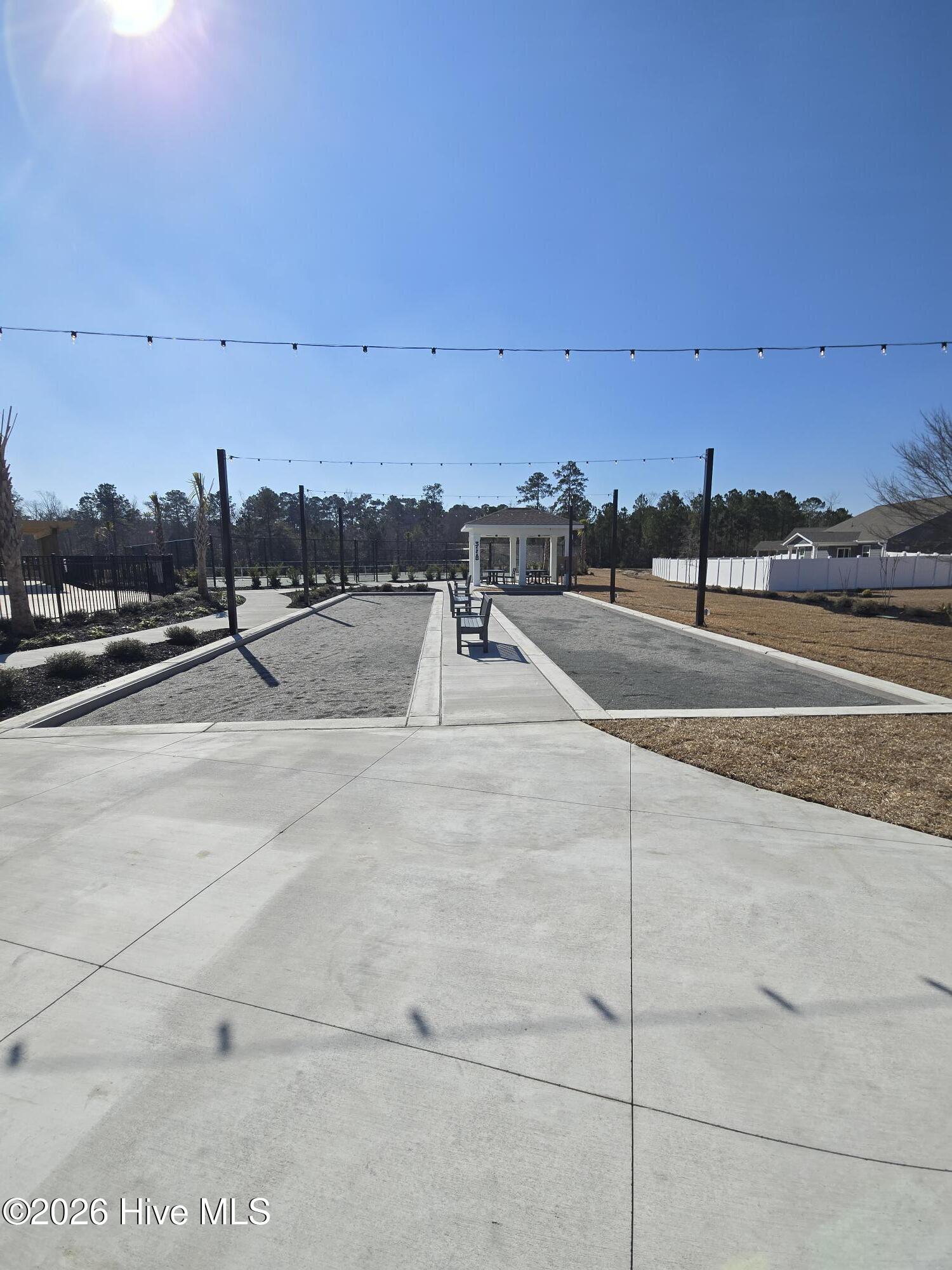 100542887 | Photo 30