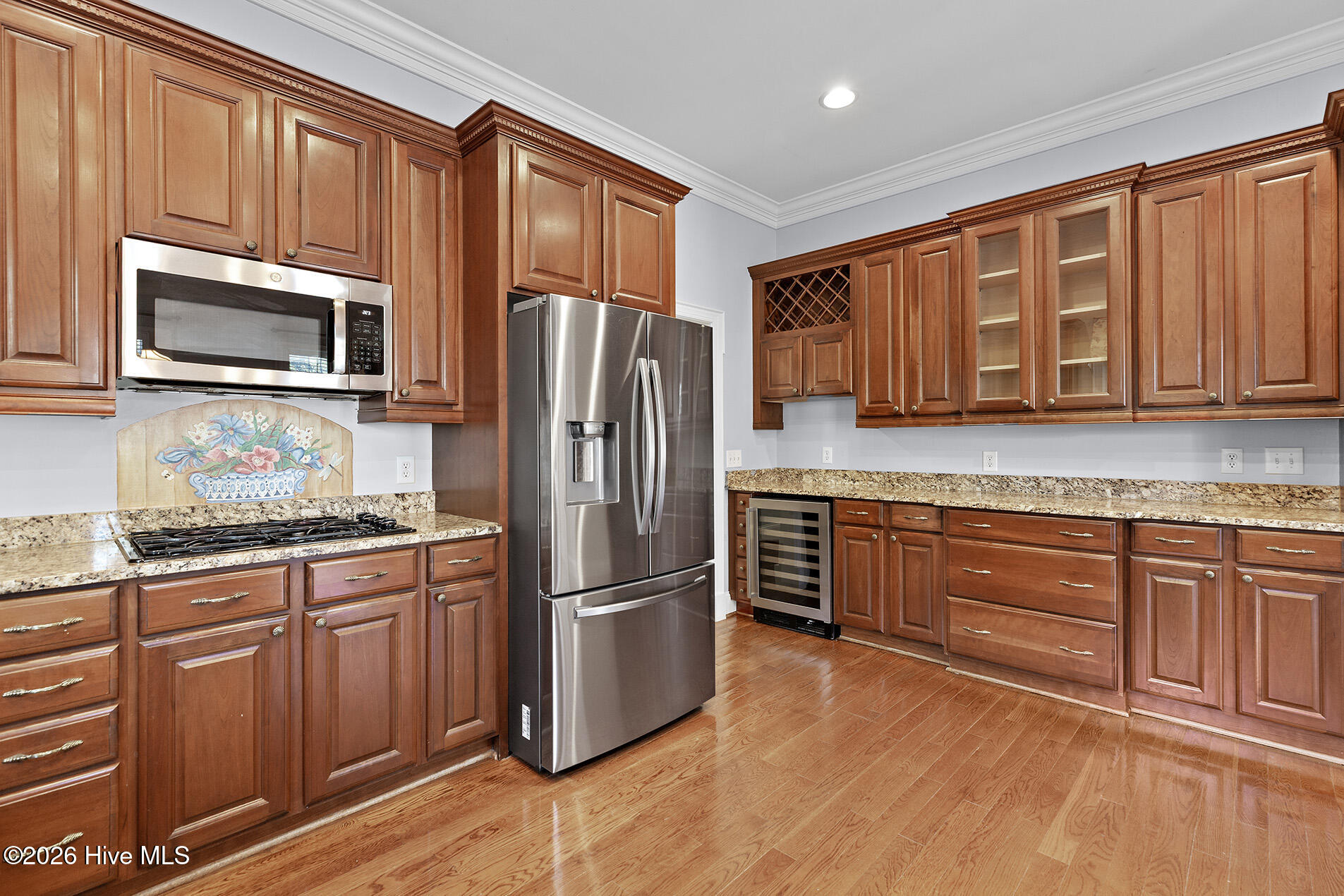 100545737 | Photo 20