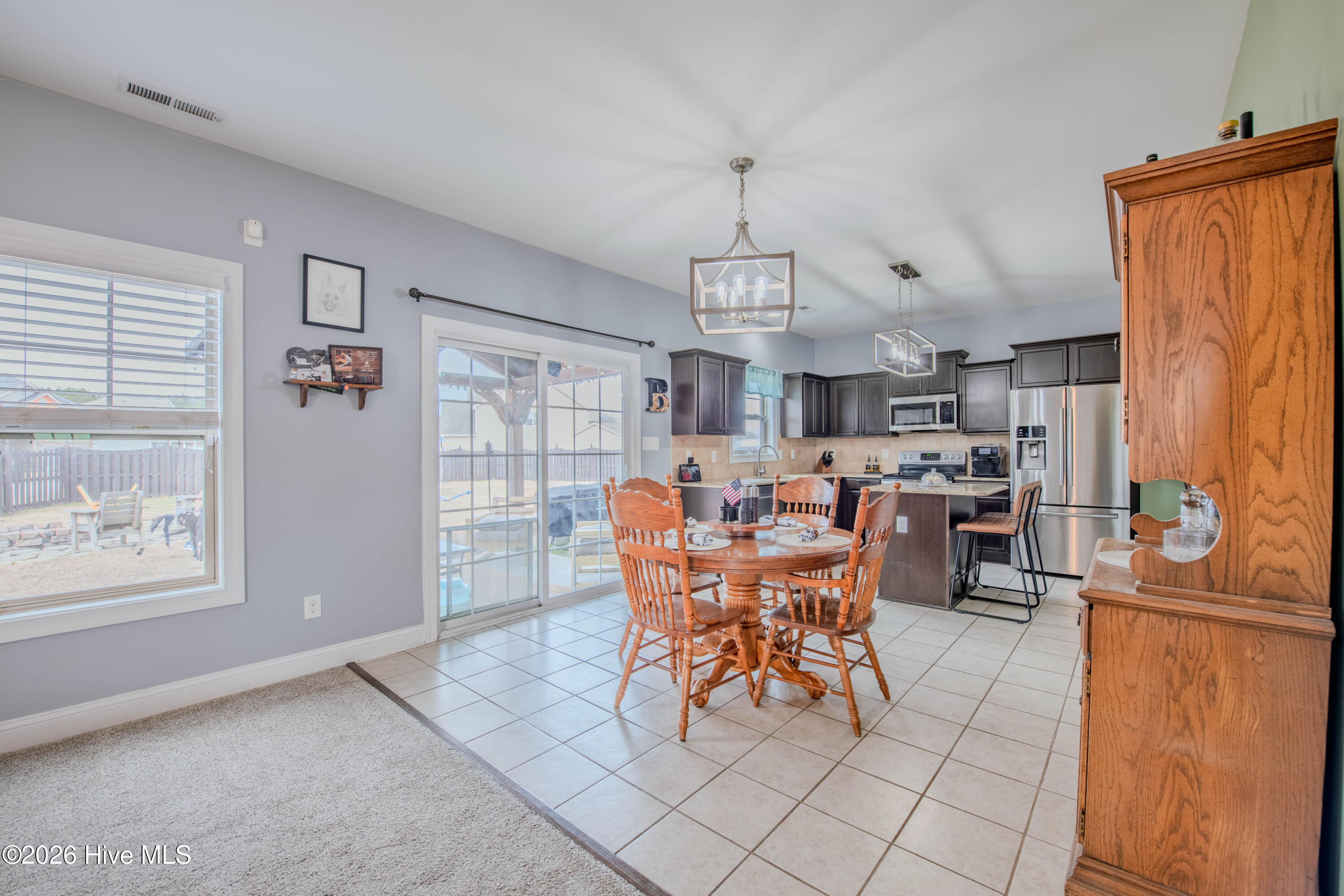 100555095 | Photo 47