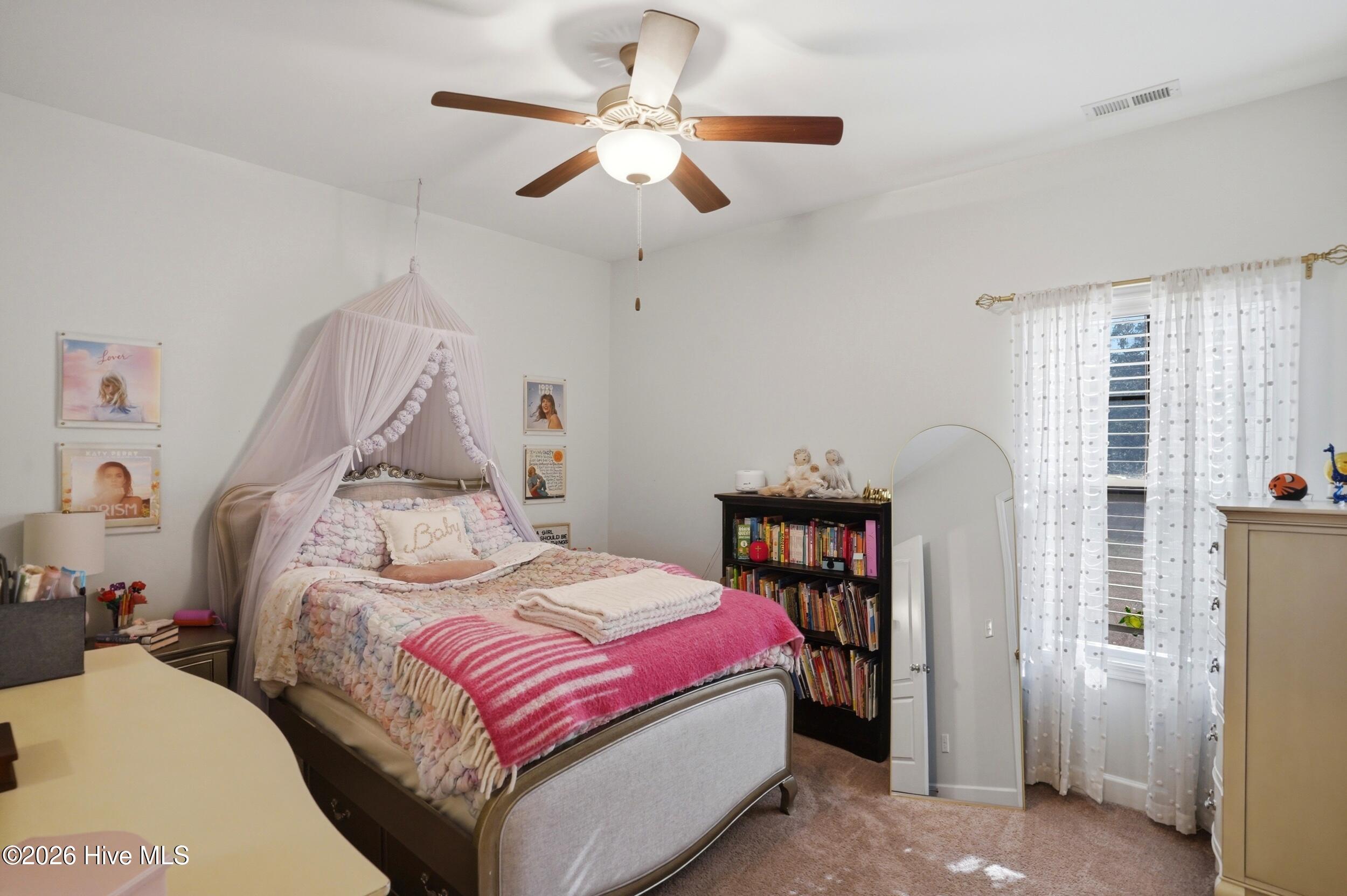 100560631 | Photo 22