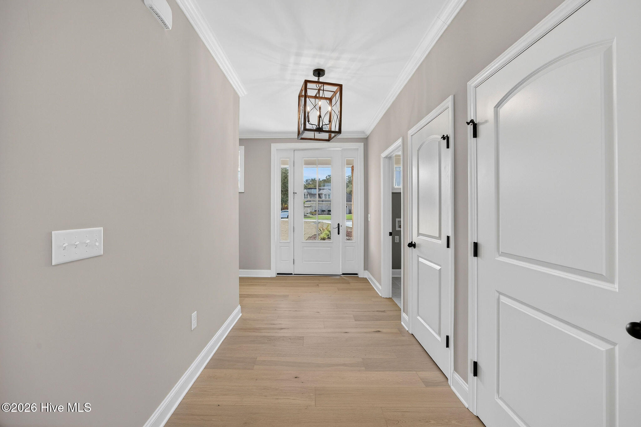 100542408 | Photo 19