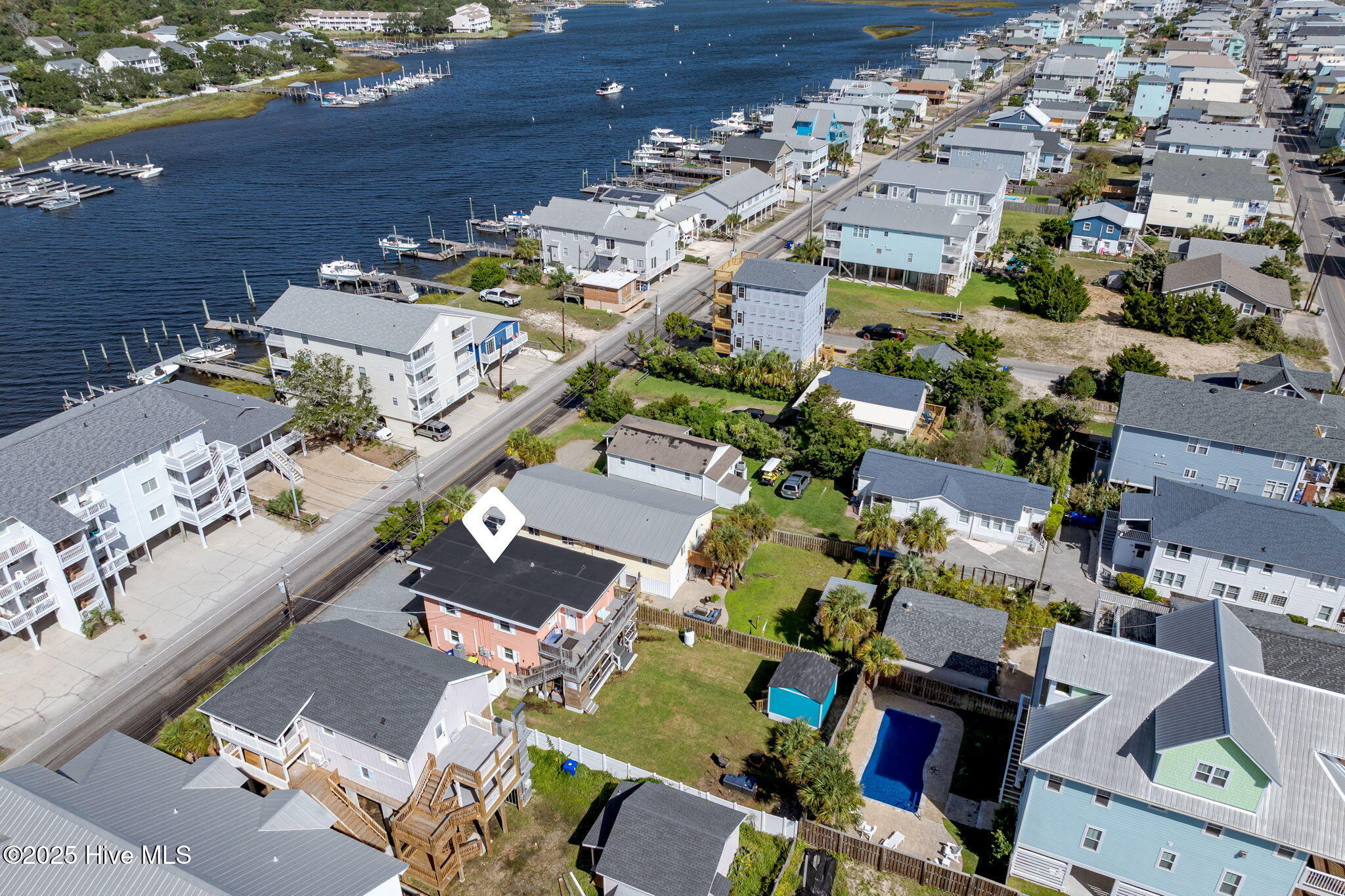 100534181 | Photo 66