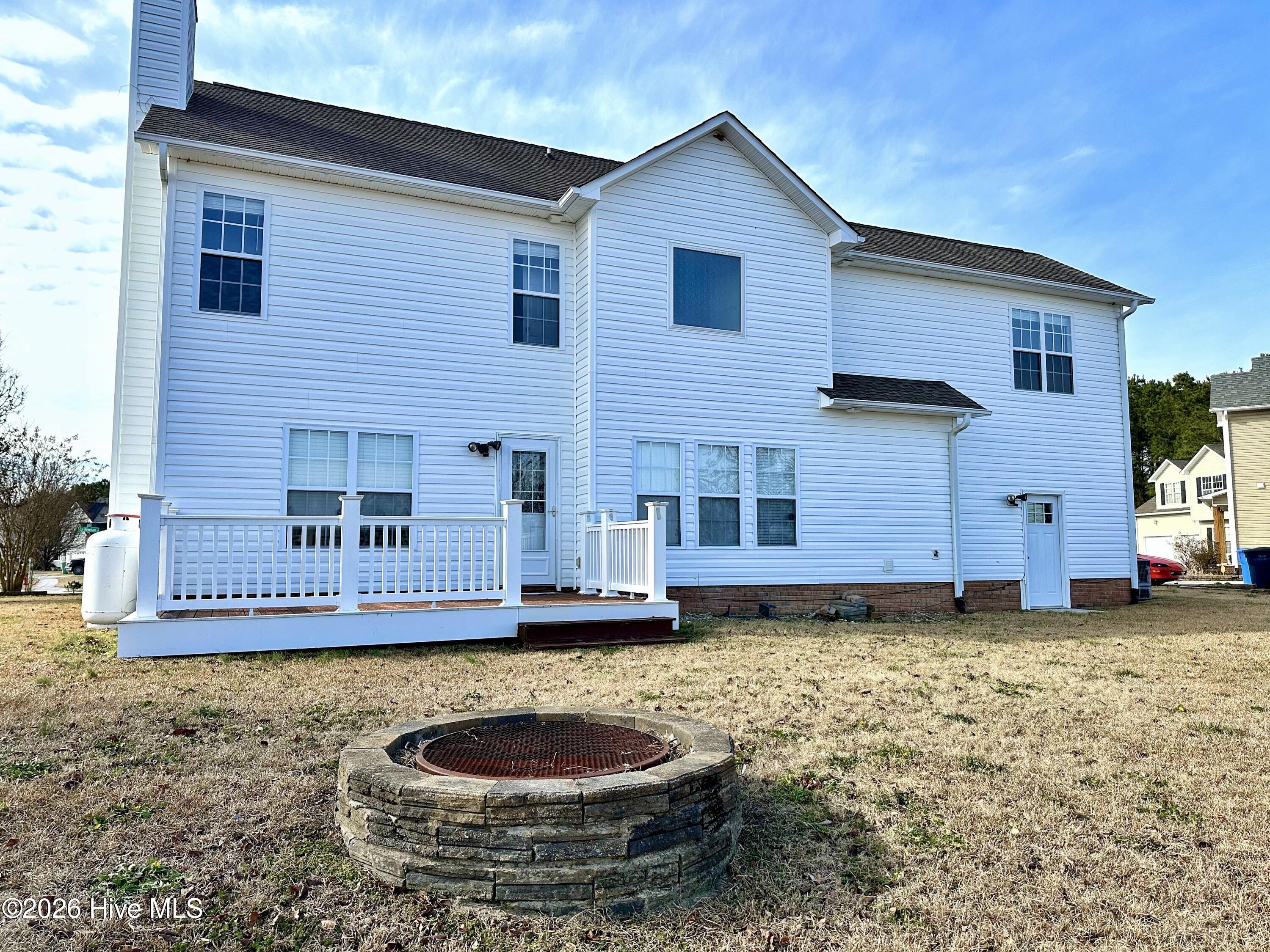 100552707 | Photo 56