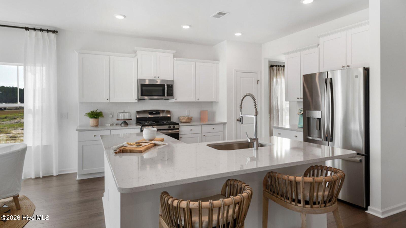 8750 Baton Rouge Avenue NW 1169, Calabash, NC 28467 – photo 2: Kitchen
